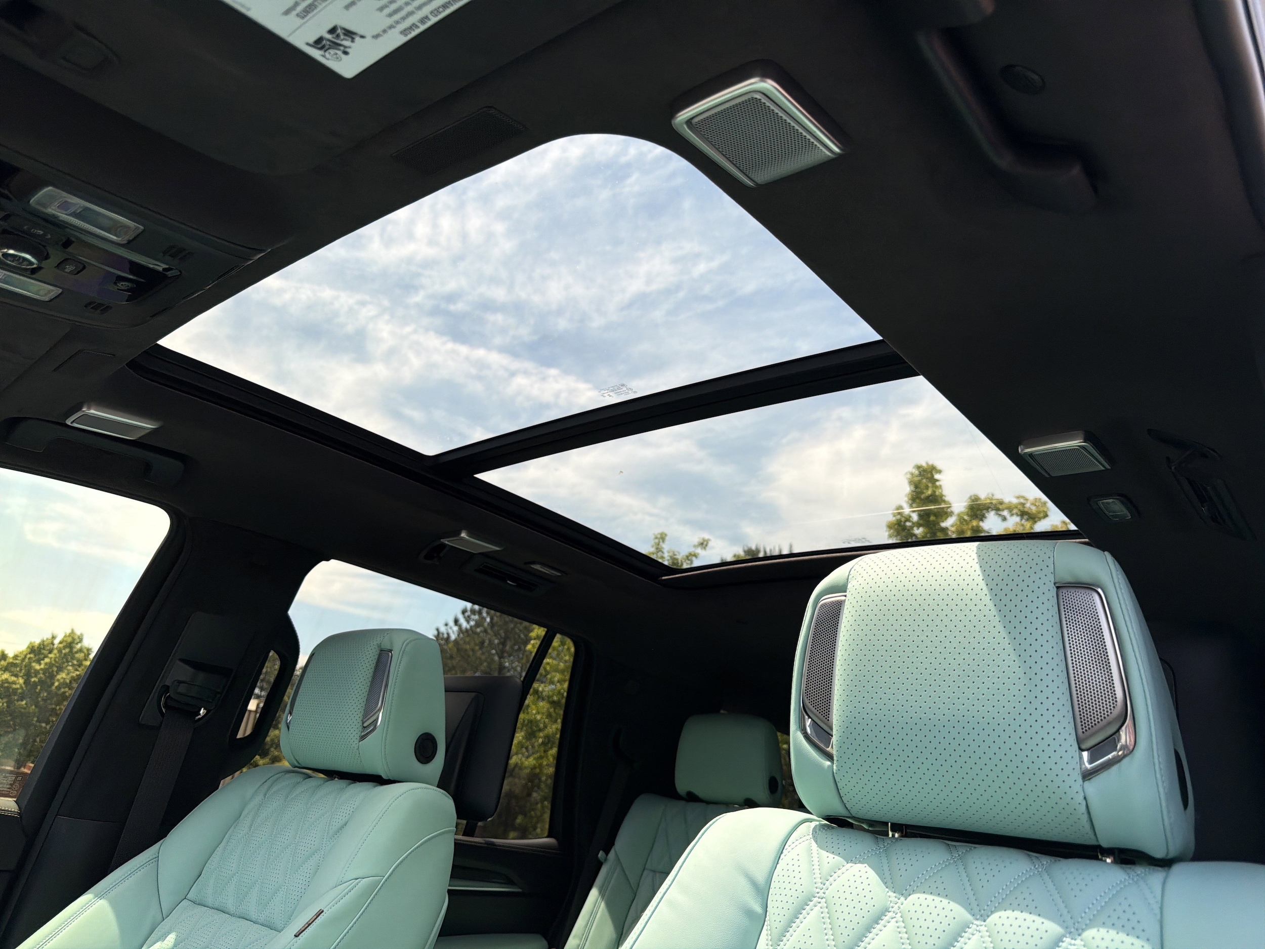 2026 CADILLAC Escalade 4WD Platinum Sport photo 6
