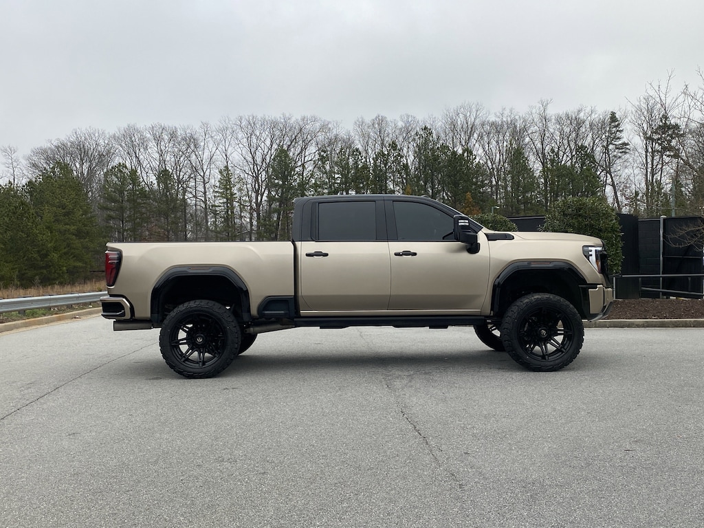 Used 2024 GMC Sierra 2500HD AT4X Pickup