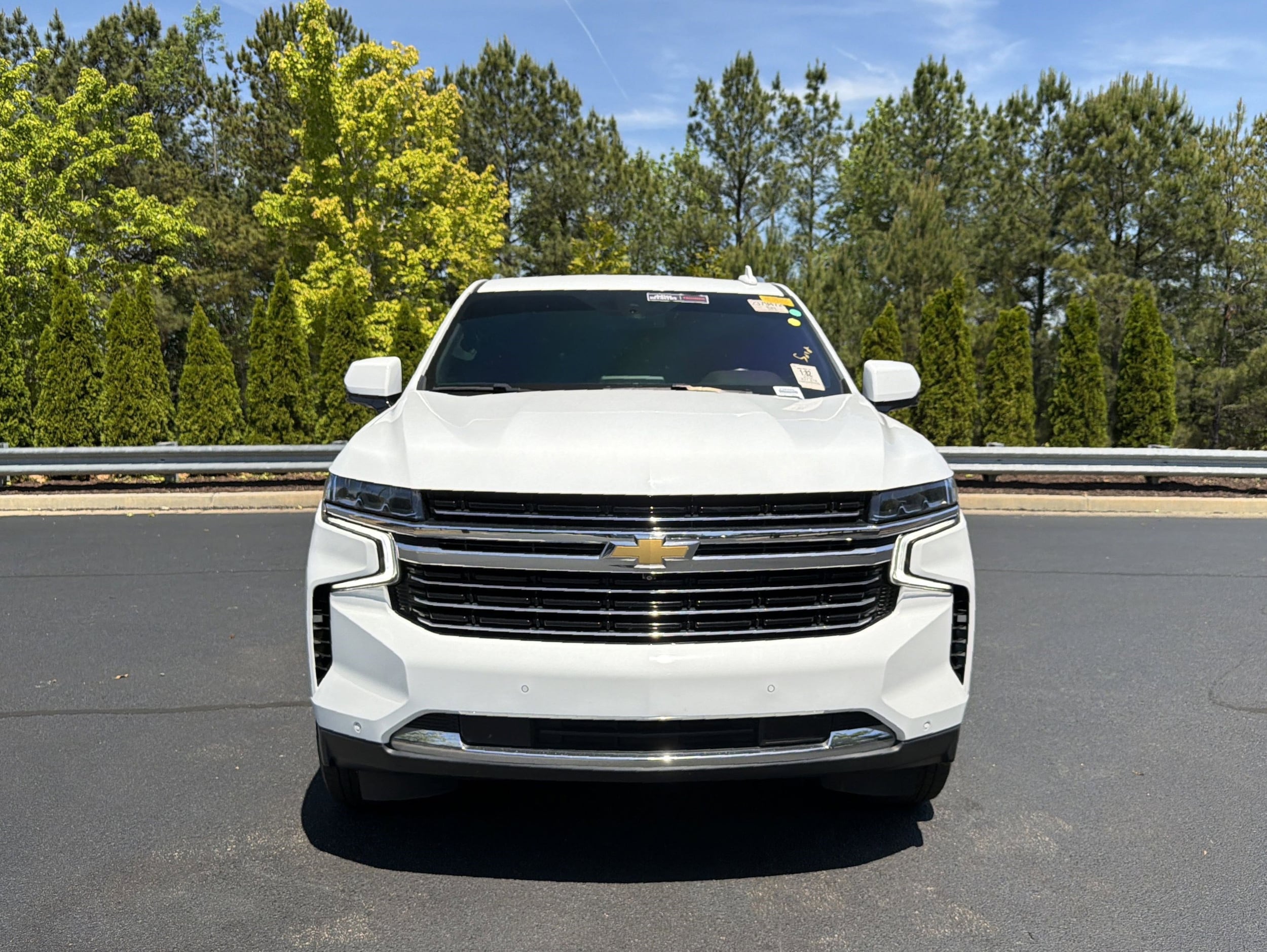 2022 Chevrolet Tahoe LT photo 3