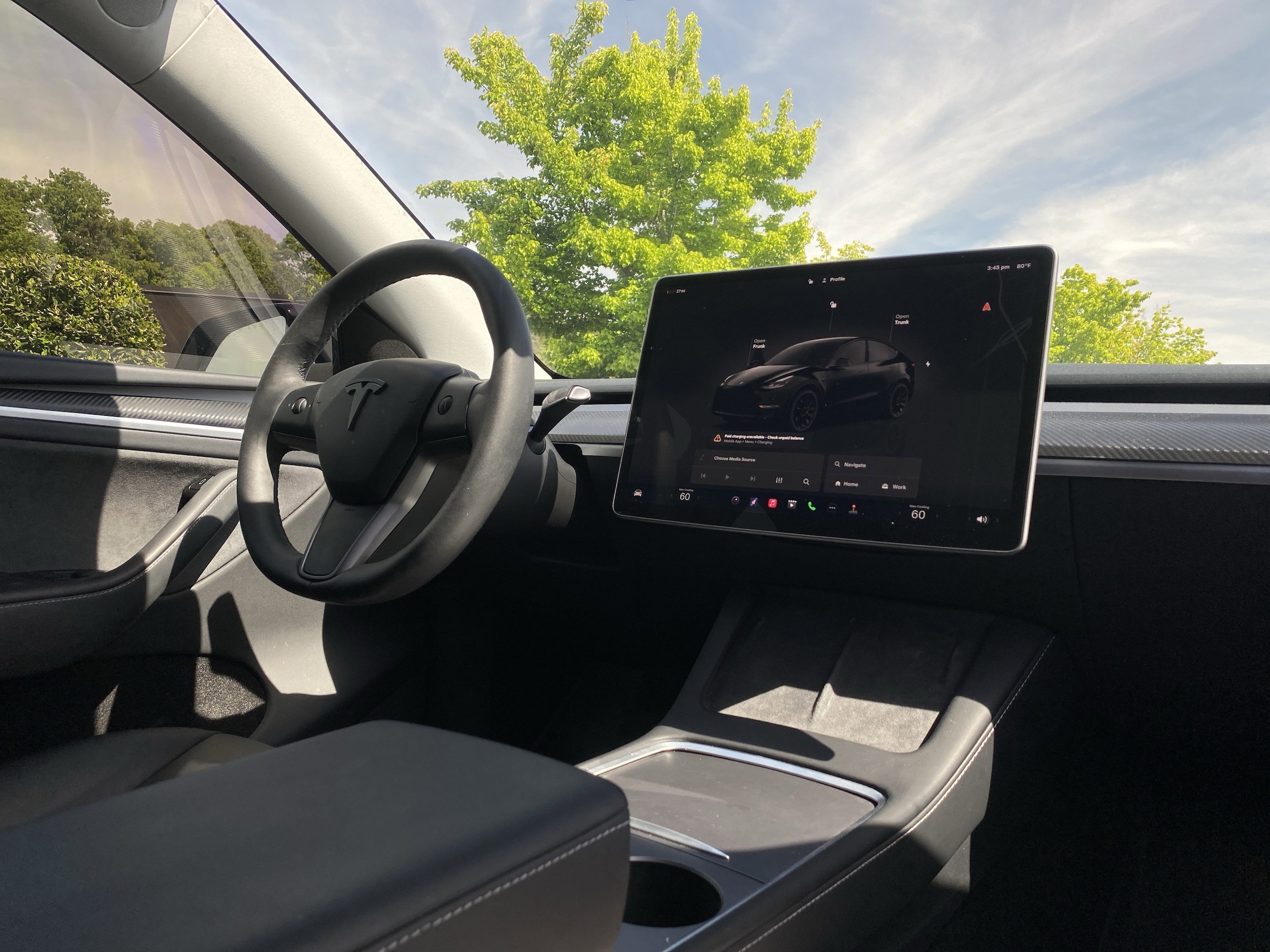 2025 Tesla Model Y Performance photo 4