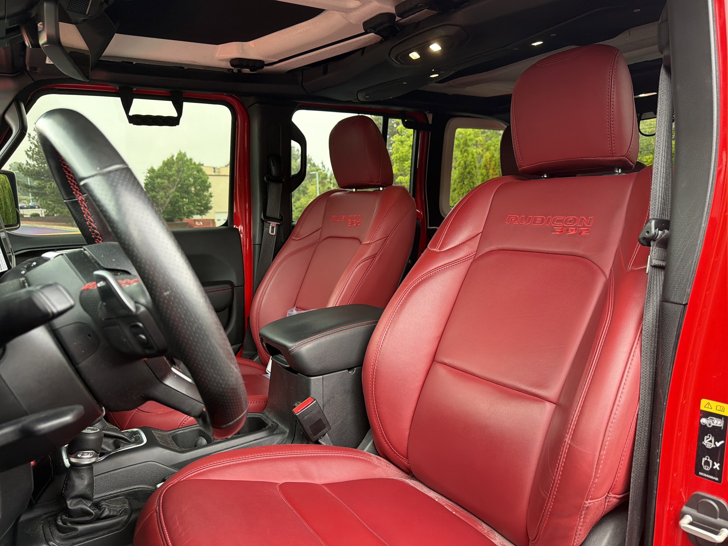 2024 Jeep Wrangler Rubicon 392 photo 6