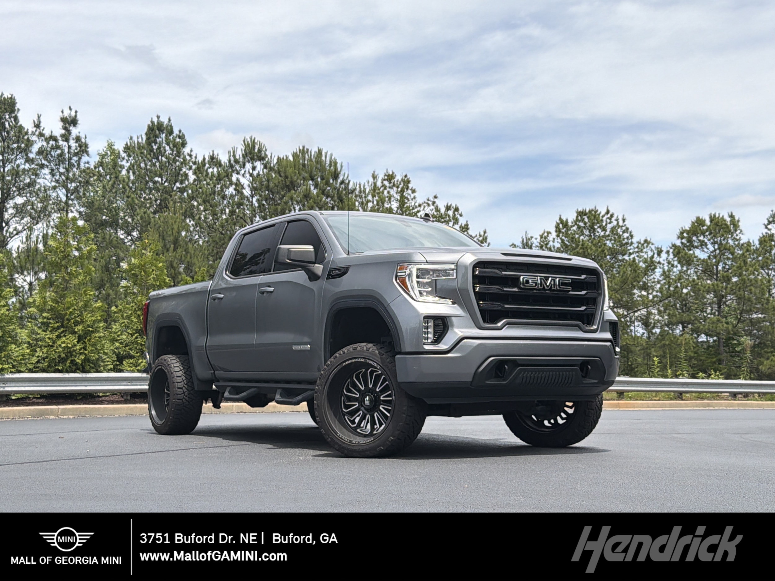 2021 GMC Sierra Elevation 4WD Crew Cab Short Box's photo