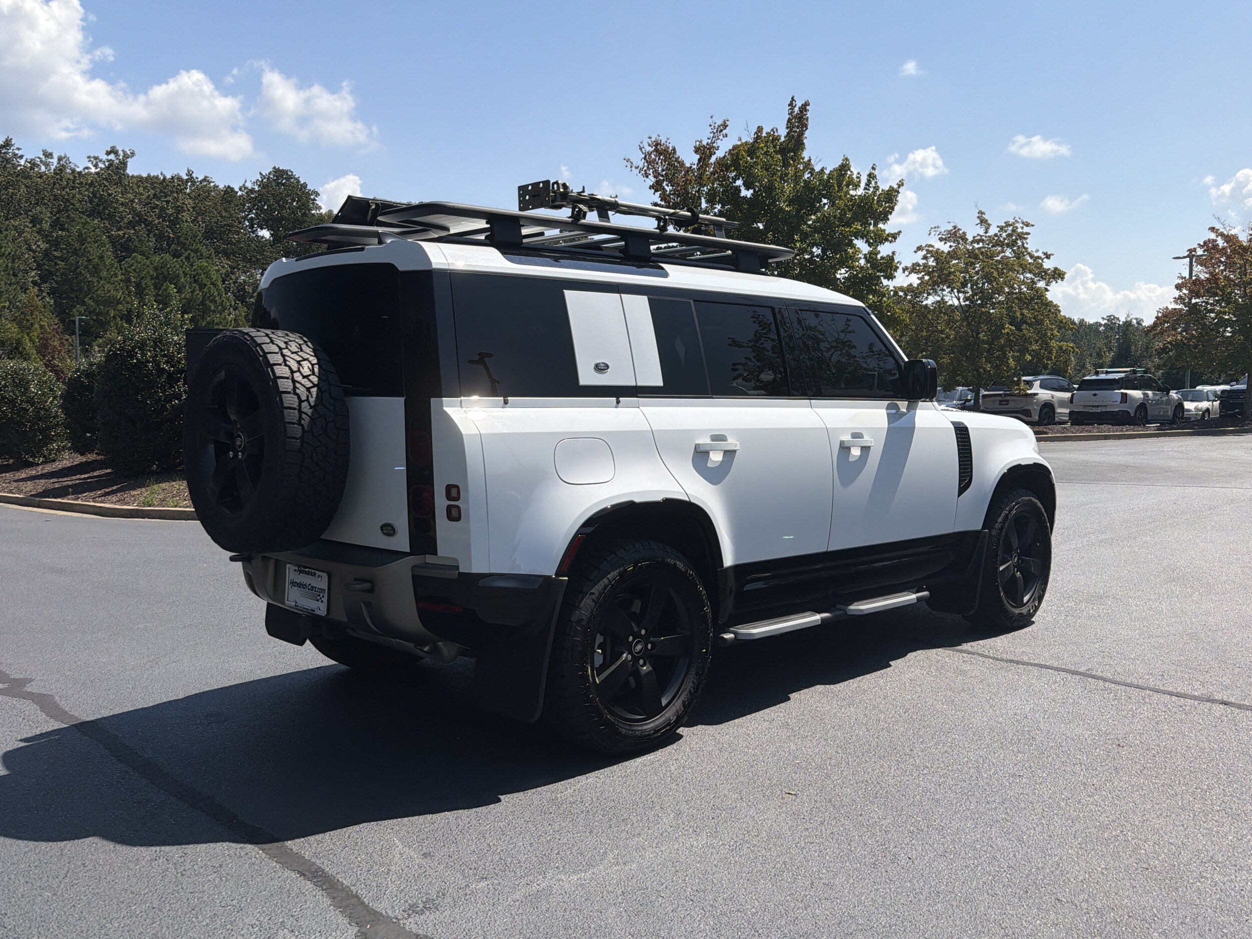 2022 Land Rover Defender X-Dynamic HSE