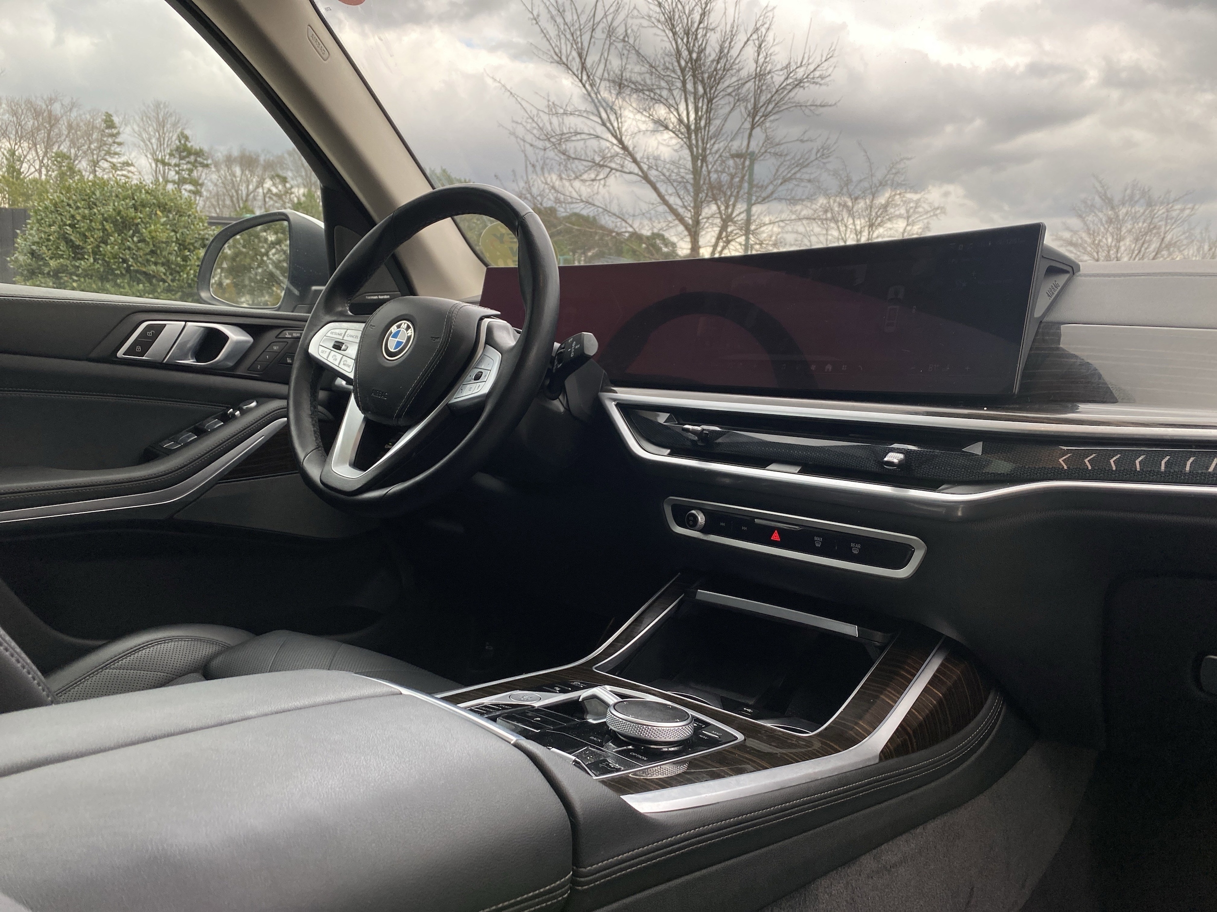 2024 BMW X7 xDrive40i photo 5