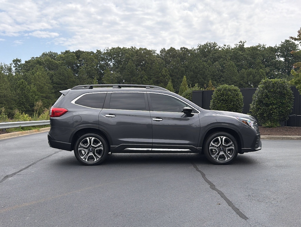 Used 2025 Subaru Ascent Touring SUV