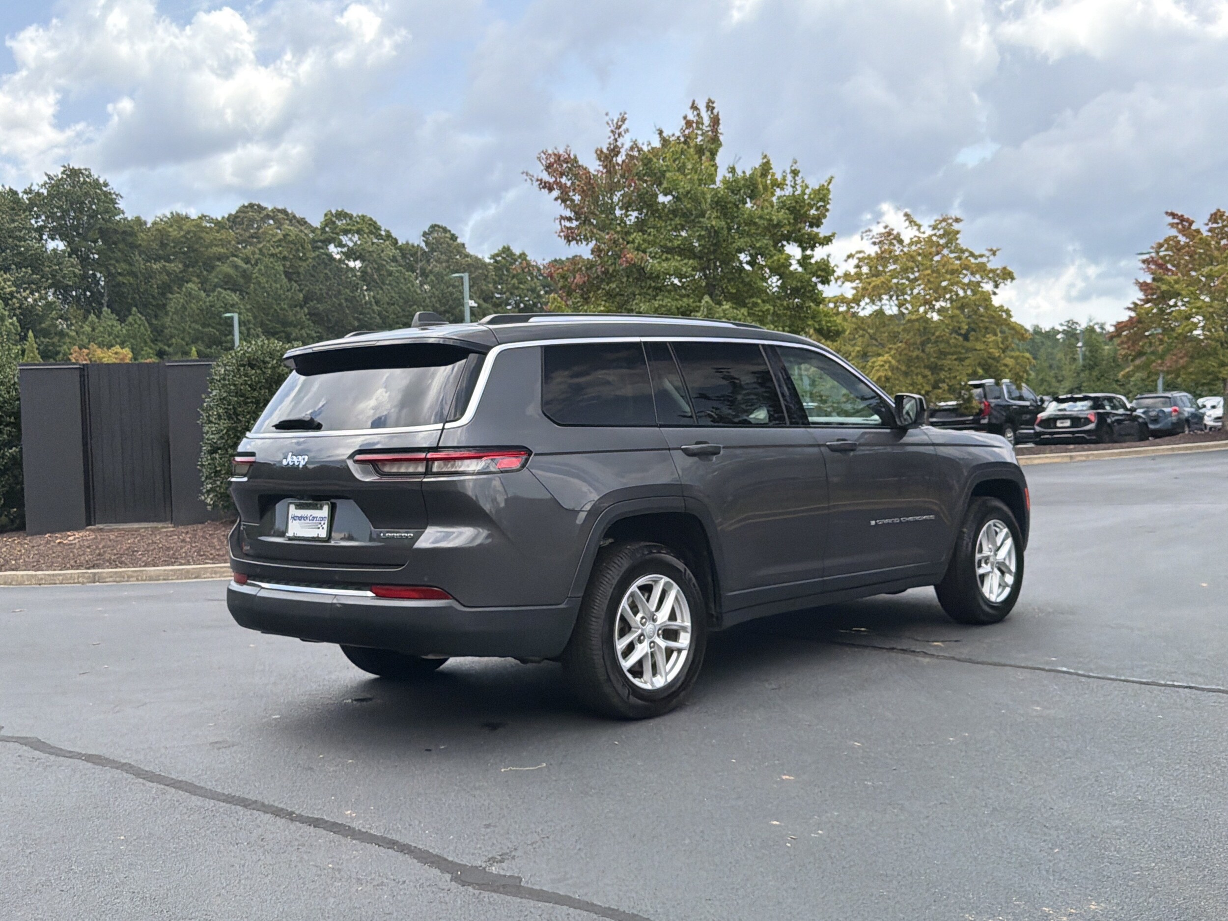 2022 Jeep Grand Cherokee L Laredo