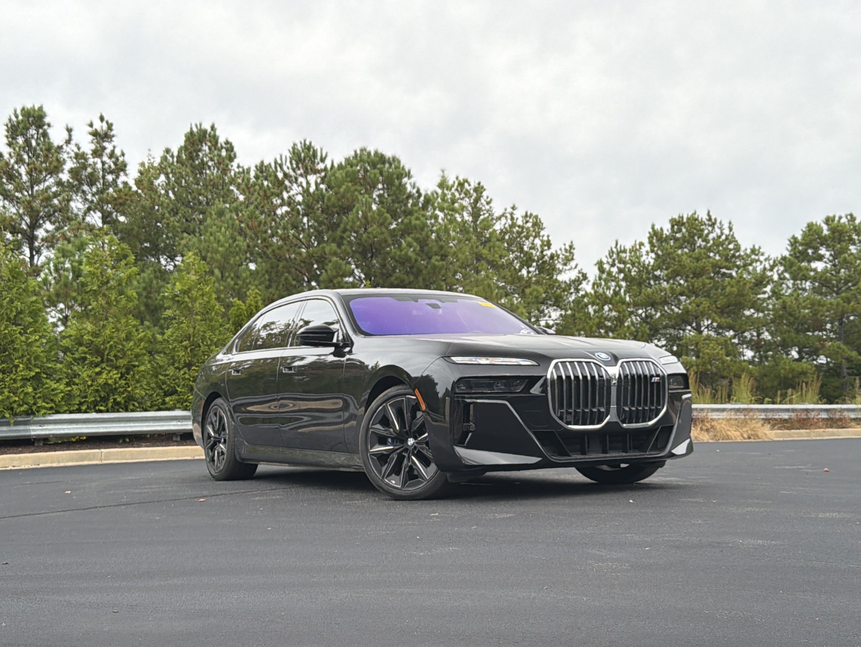 2024 BMW i7 M70 Sedan