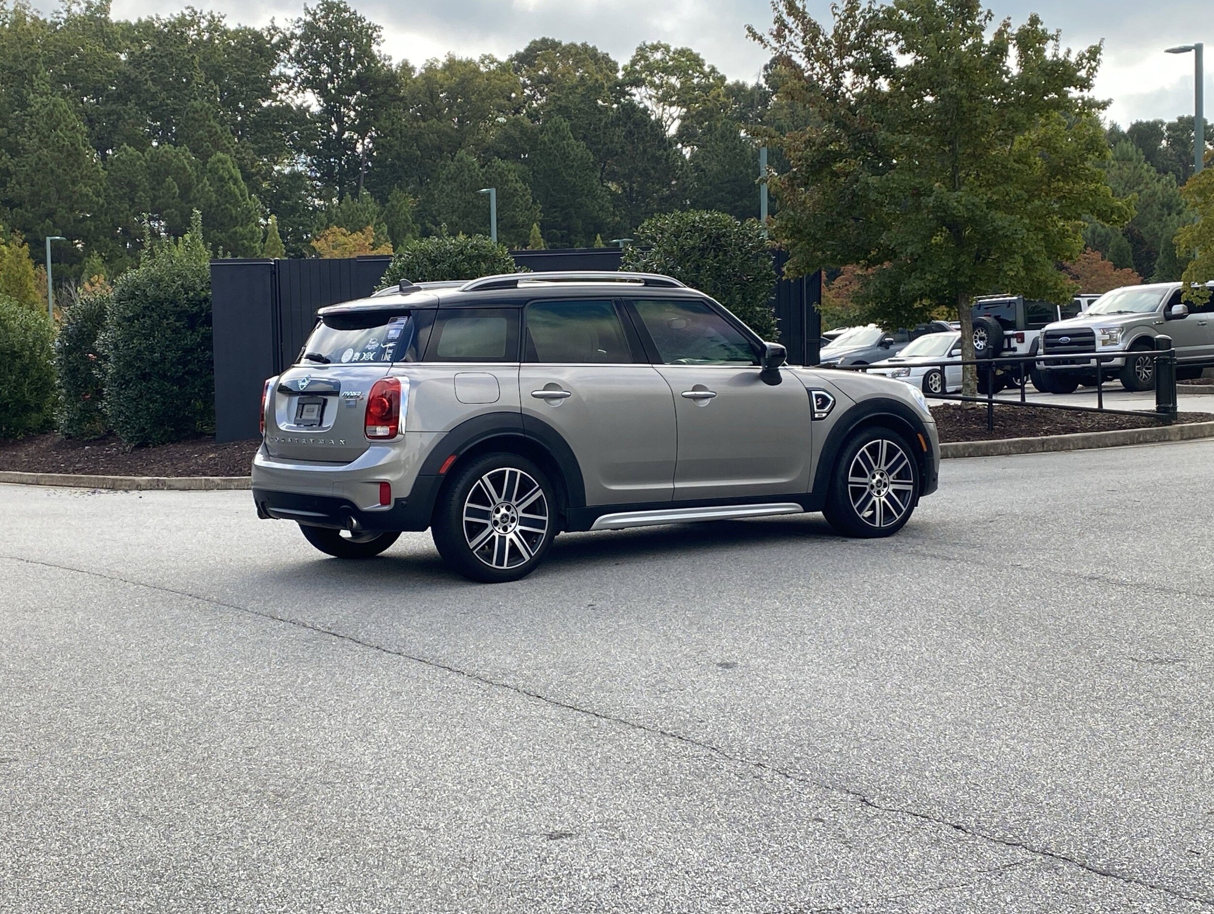 2020 Mini Countryman S photo 2