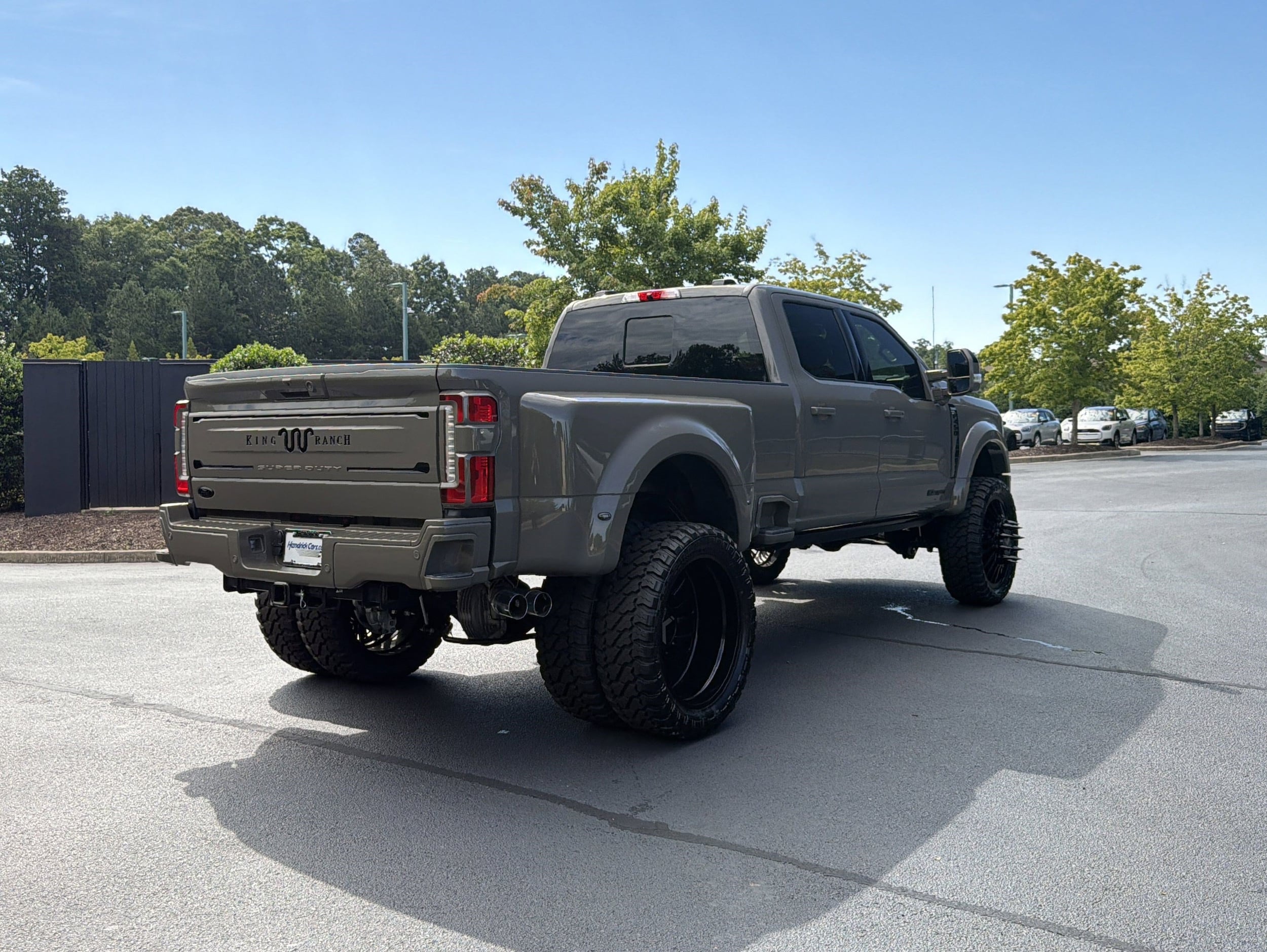 Ford Super Duty F-450 DRW King Ranch
