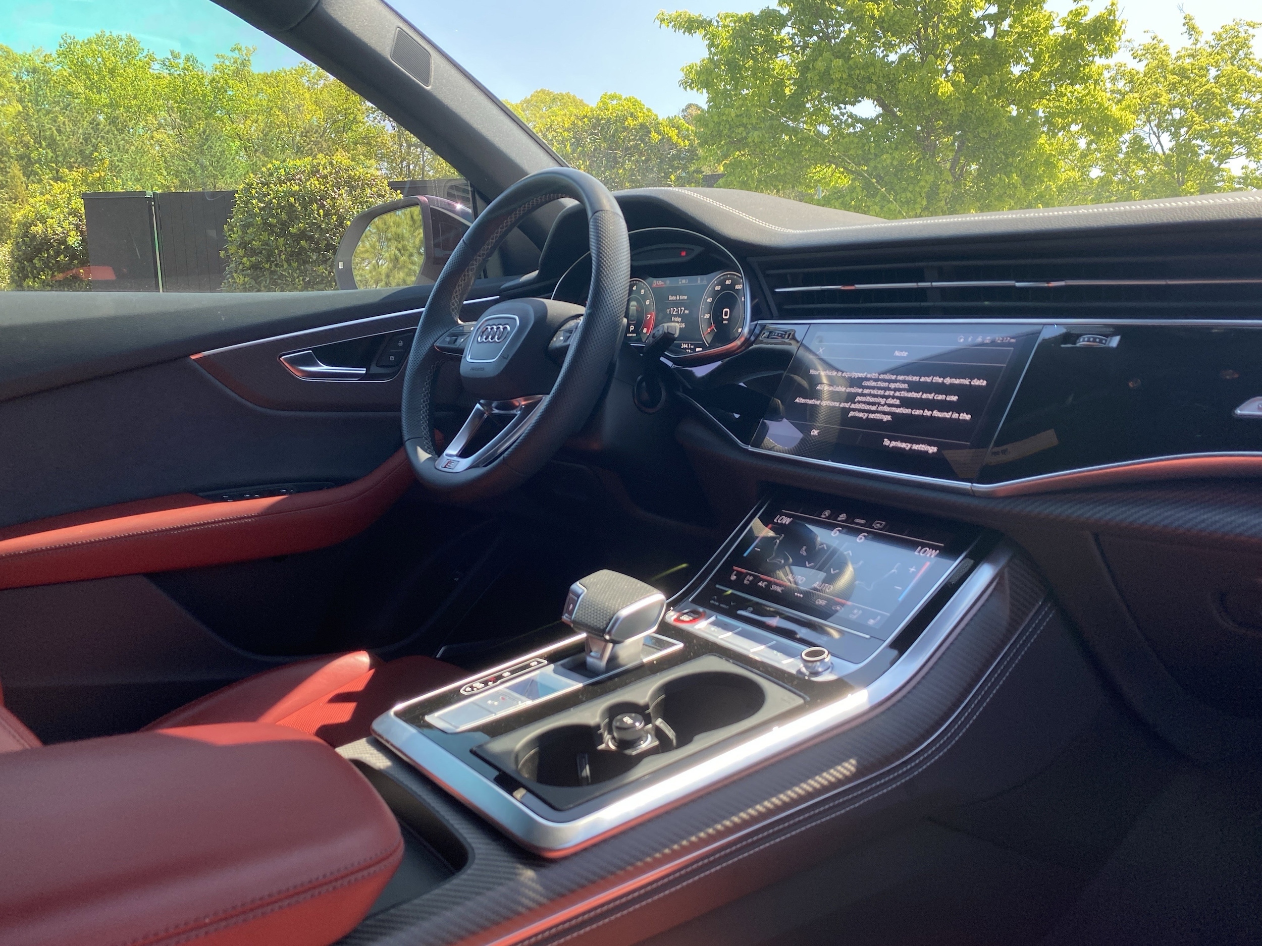 2025 Audi SQ8 Premium Plus photo 4