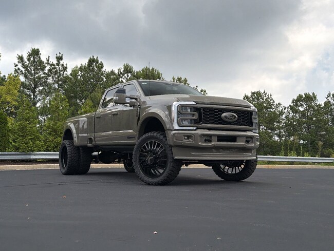 2026 Ford Super Duty F-450 DRW King Ranch Pickup