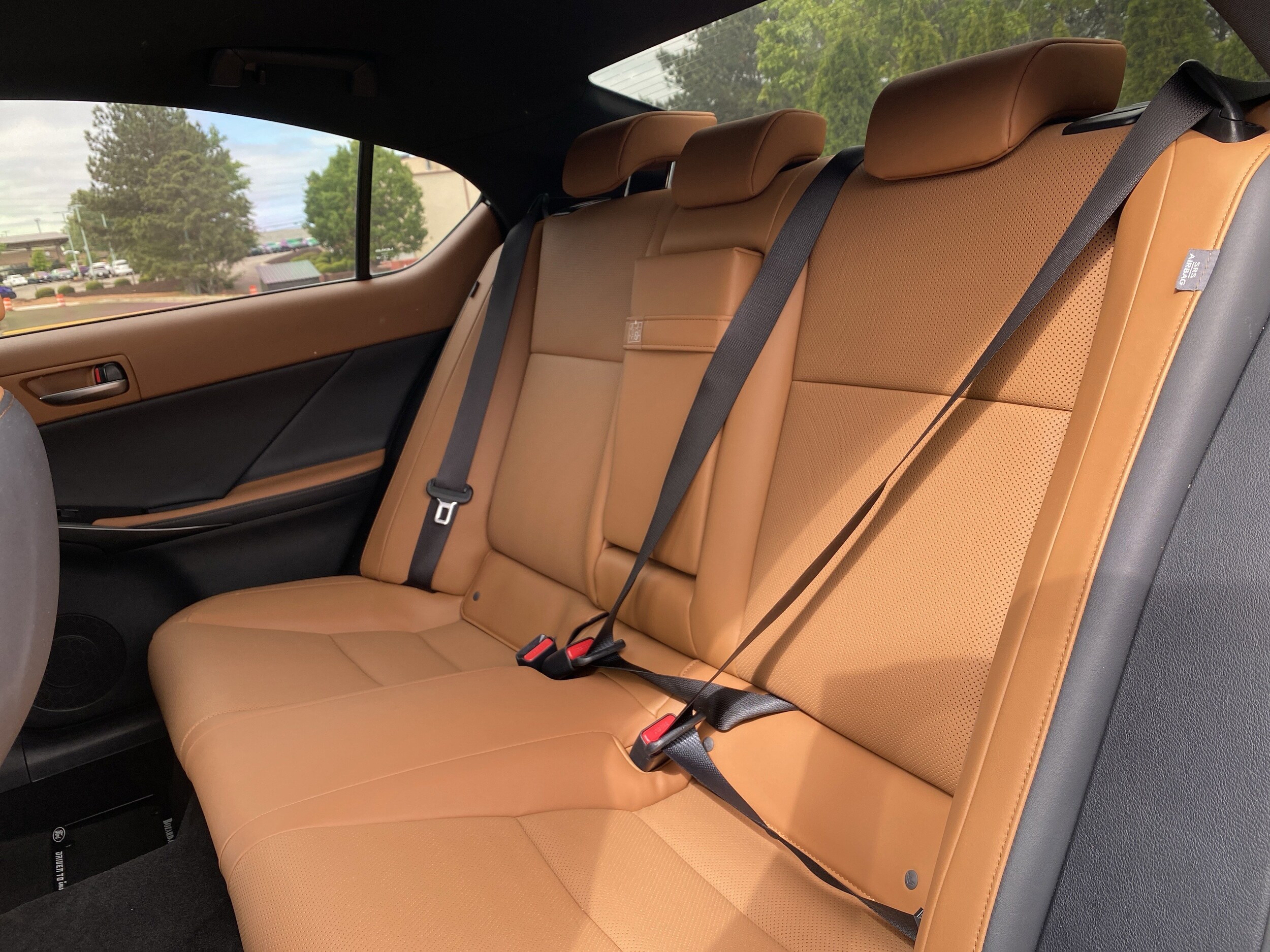 2025 LEXUS IS IS 350 F SPORT Design photo 3