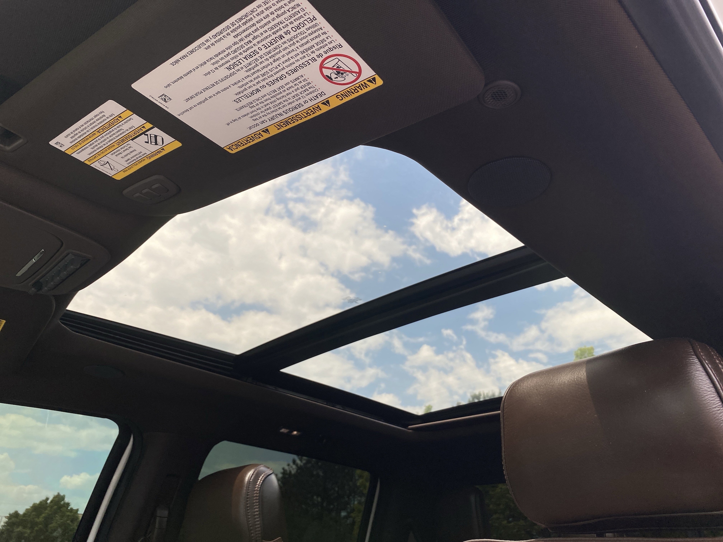 2025 Ford Super Duty F-450 DRW King Ranch photo 3