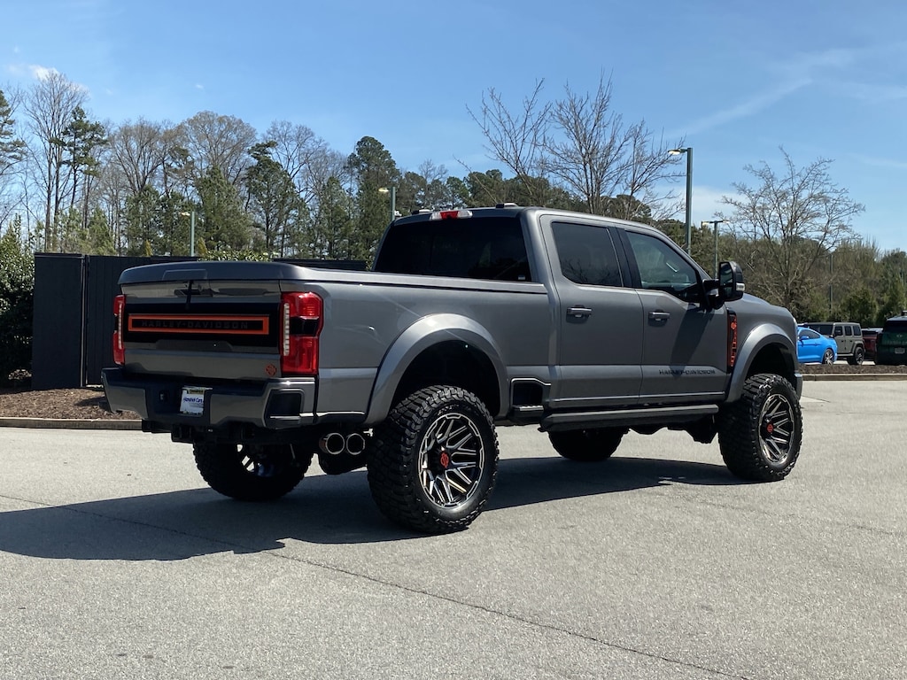 Used 2024 Ford Super Duty F-250 SRW LARIAT Pickup