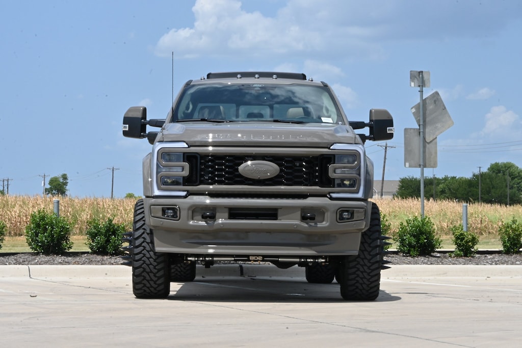 Used 2026 Ford Super Duty F-450 DRW Platinum Pickup