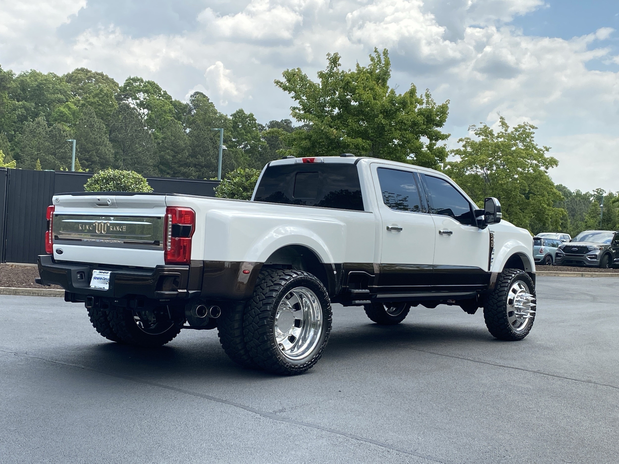 Ford Super Duty F-450 DRW King Ranch