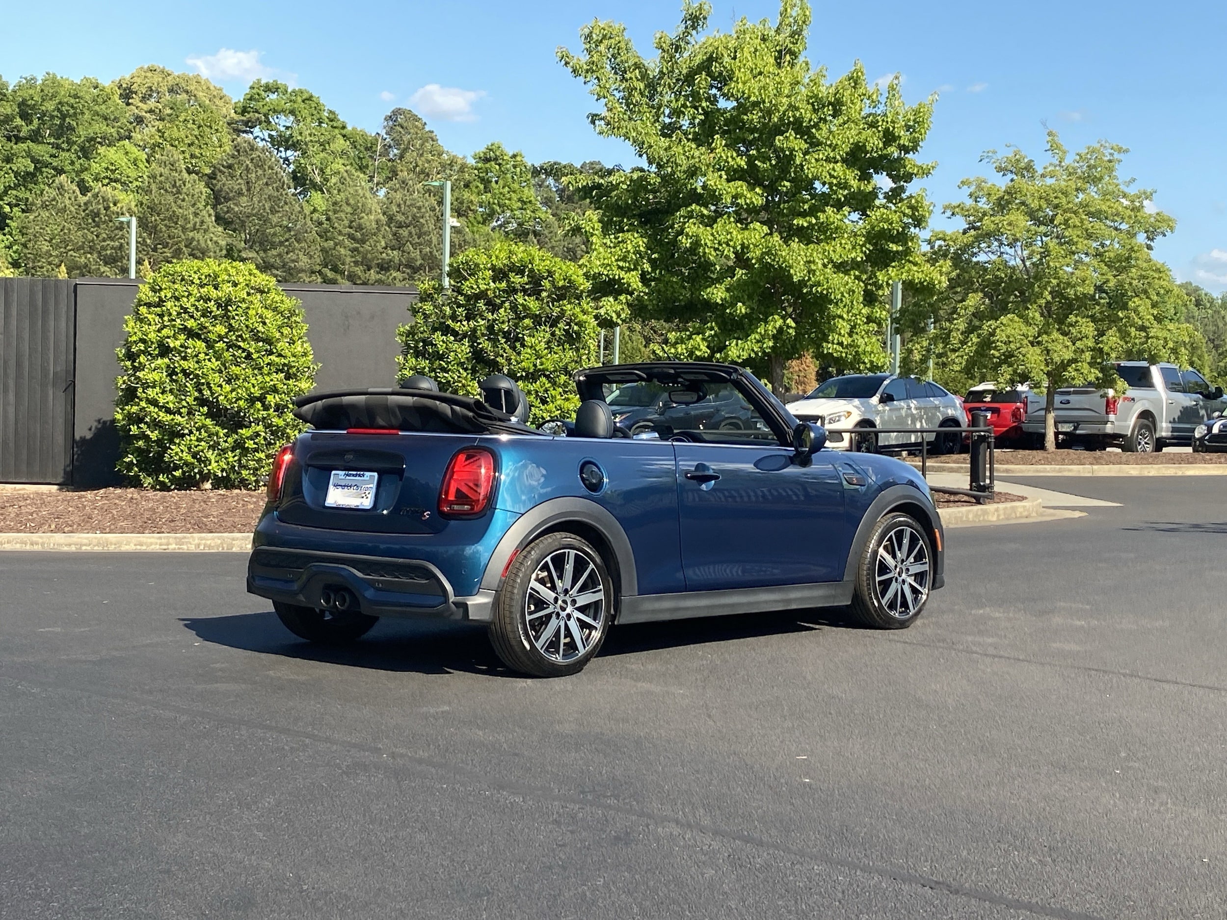2022 MINI Convertible Cooper S photo 2