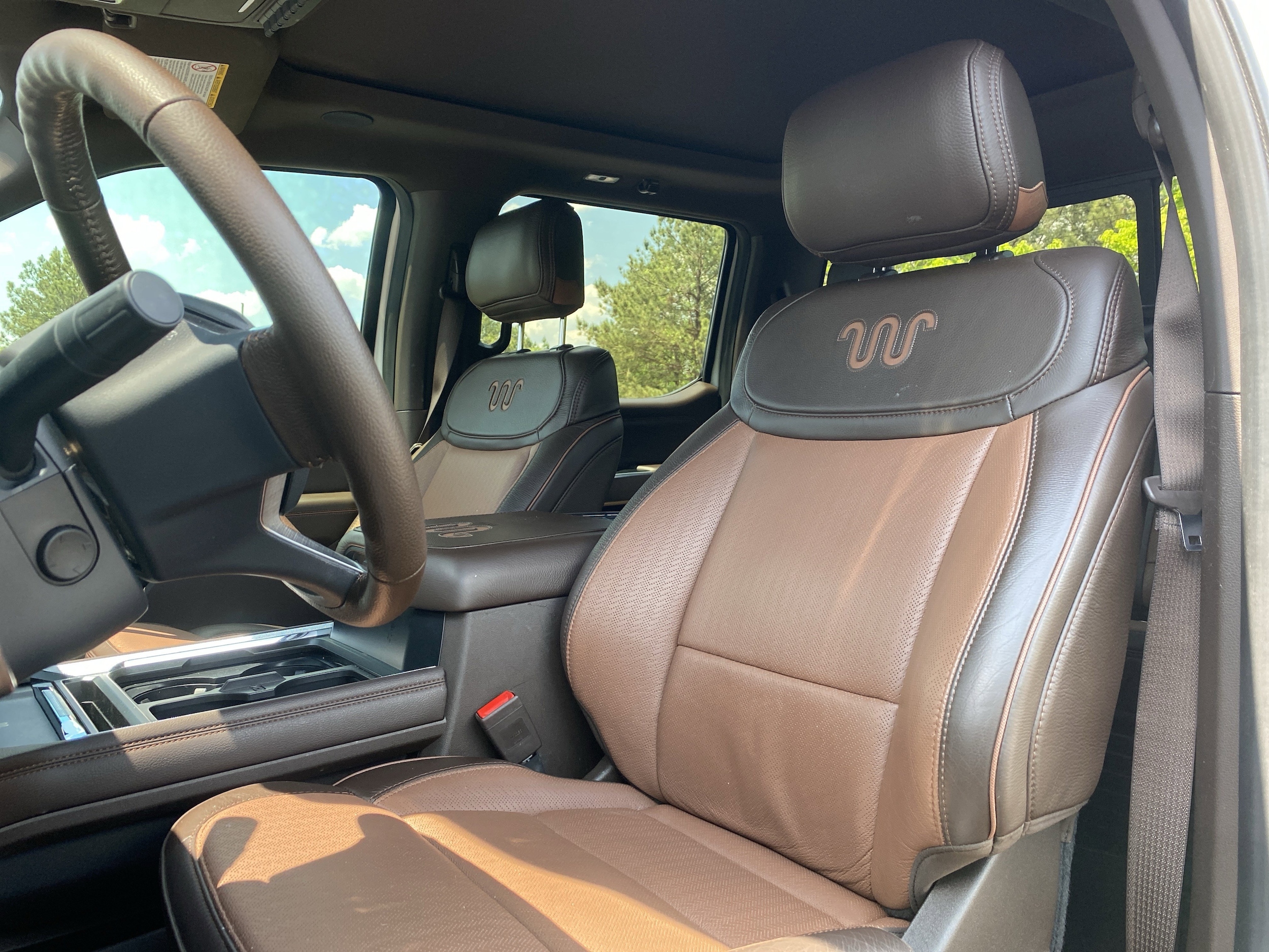 2025 Ford Super Duty F-450 DRW King Ranch photo 5