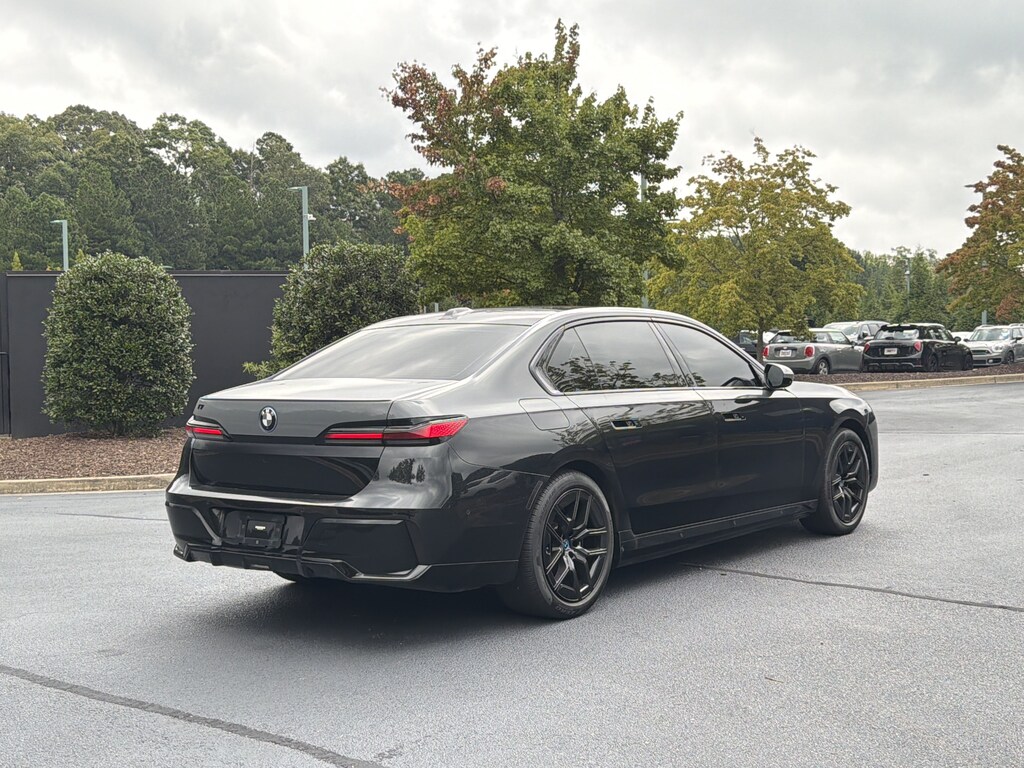 Used 2023 BMW i7 xDrive60 Sedan