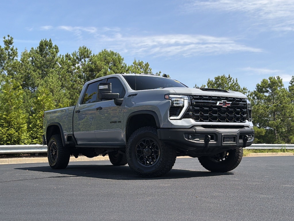 Used 2024 Chevrolet Silverado 2500HD ZR2 Pickup