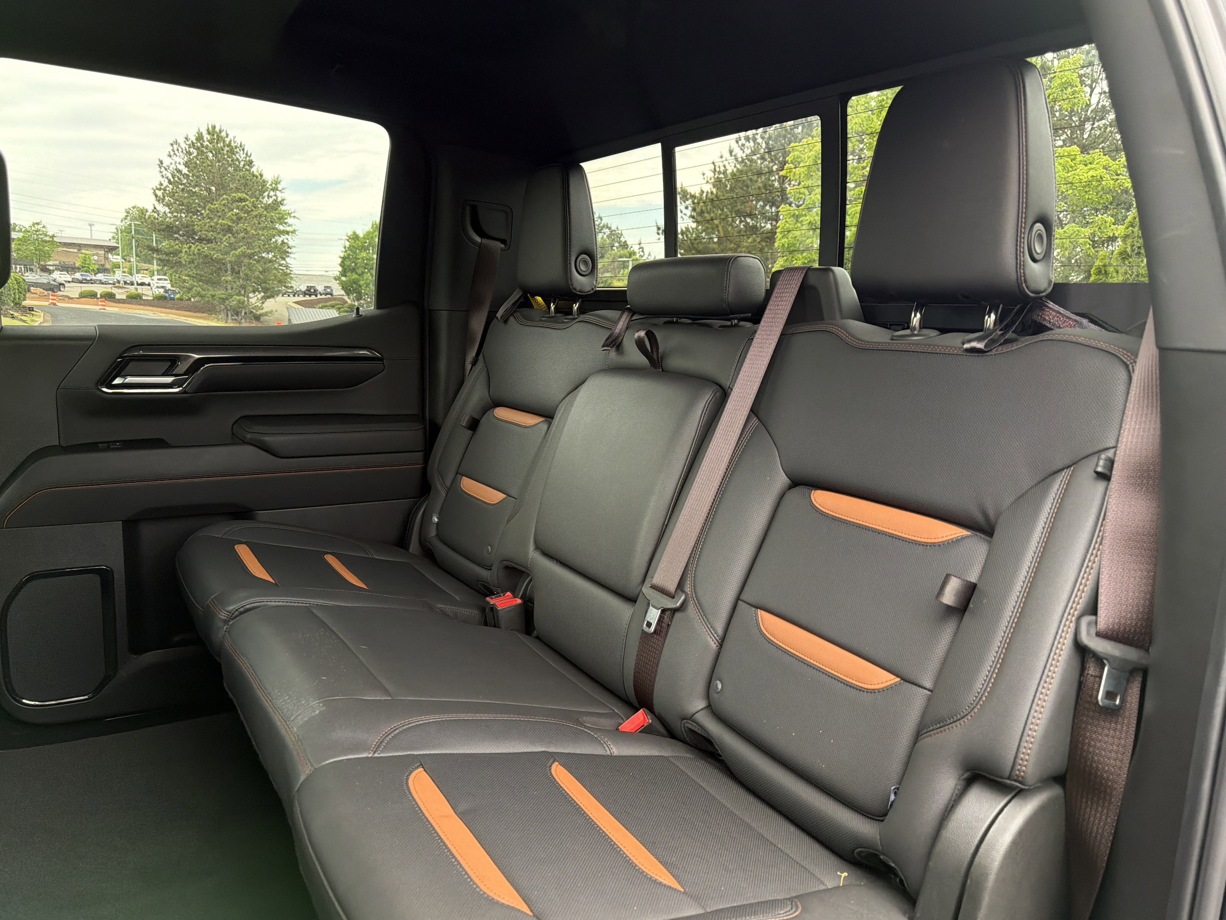 2024 GMC Sierra 1500 AT4 photo 3