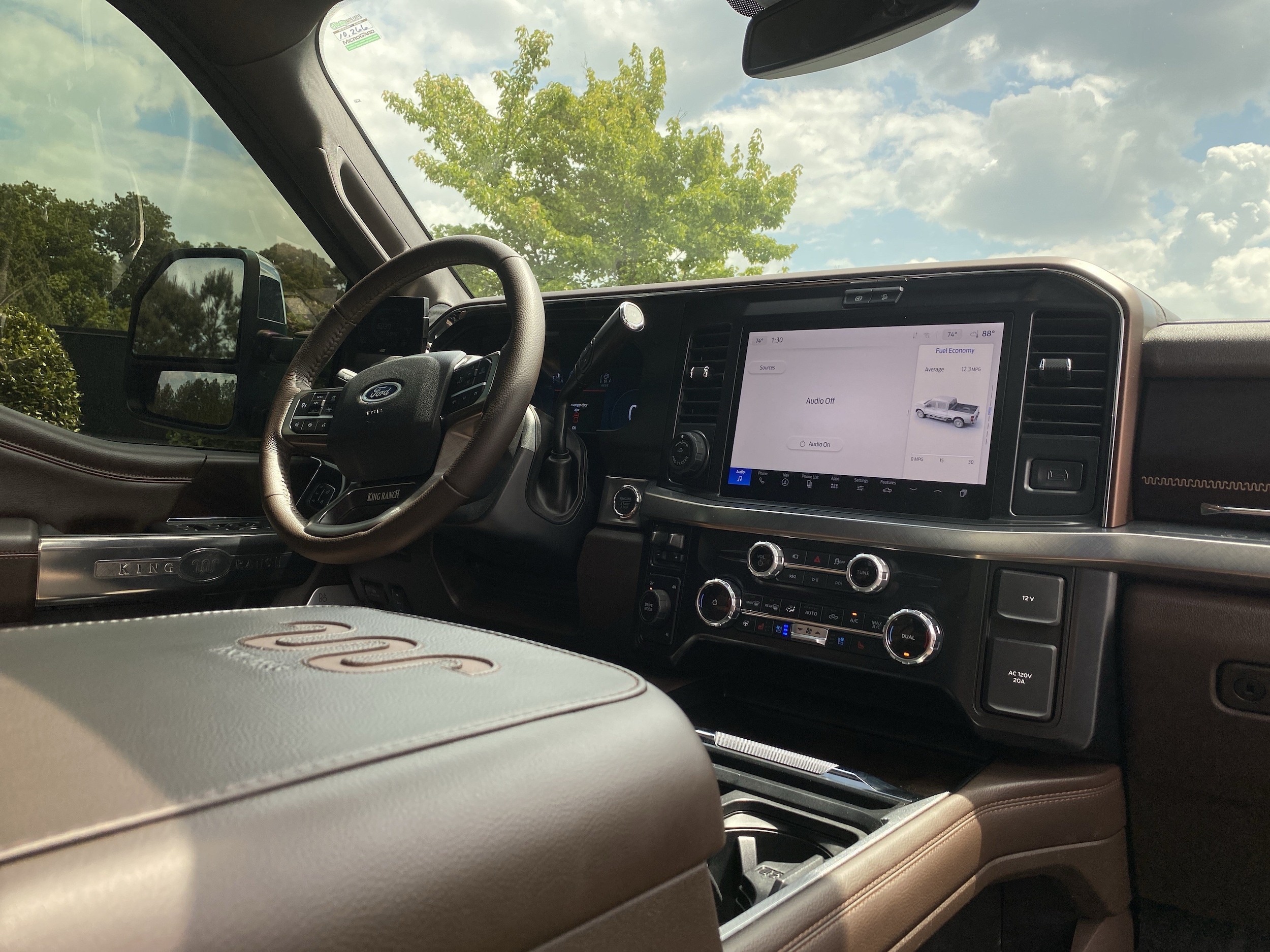 Ford Super Duty F-450 DRW King Ranch