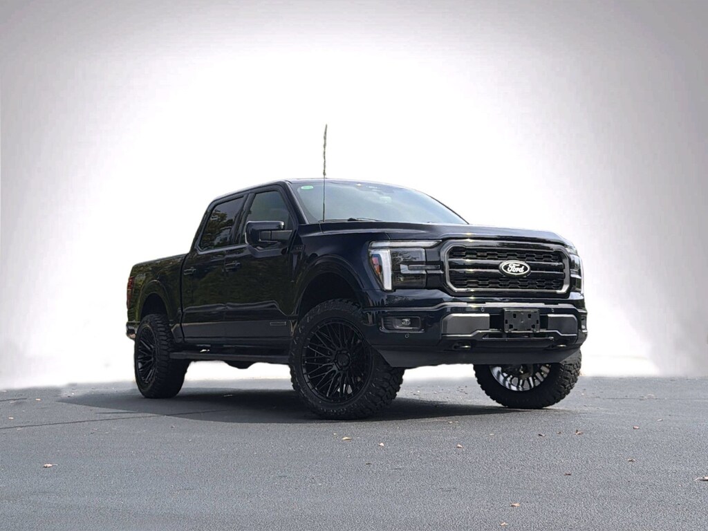 Used 2025 Ford F-150 LARIAT Pickup
