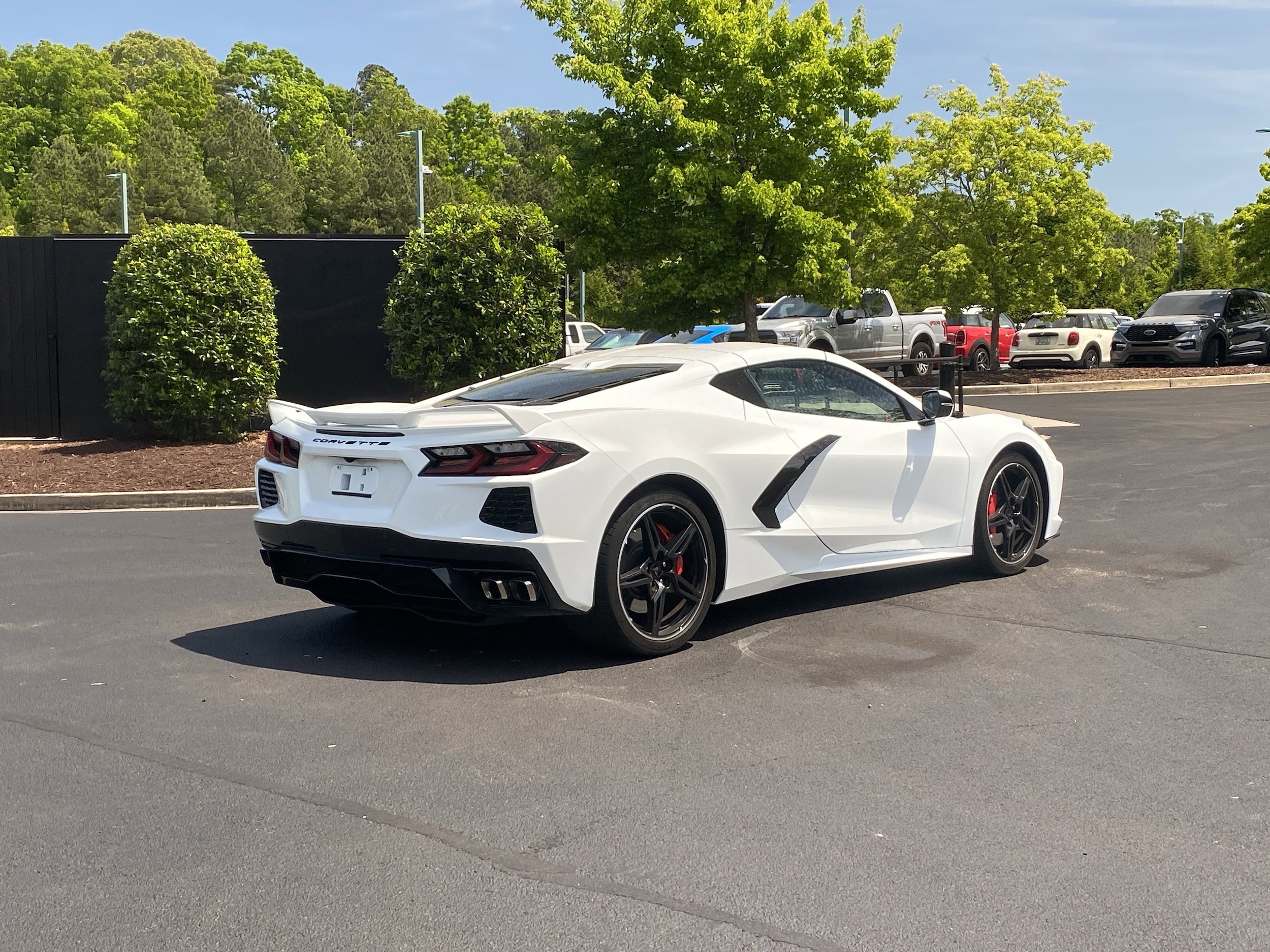 2020 Chevrolet Corvette 2LT photo 2