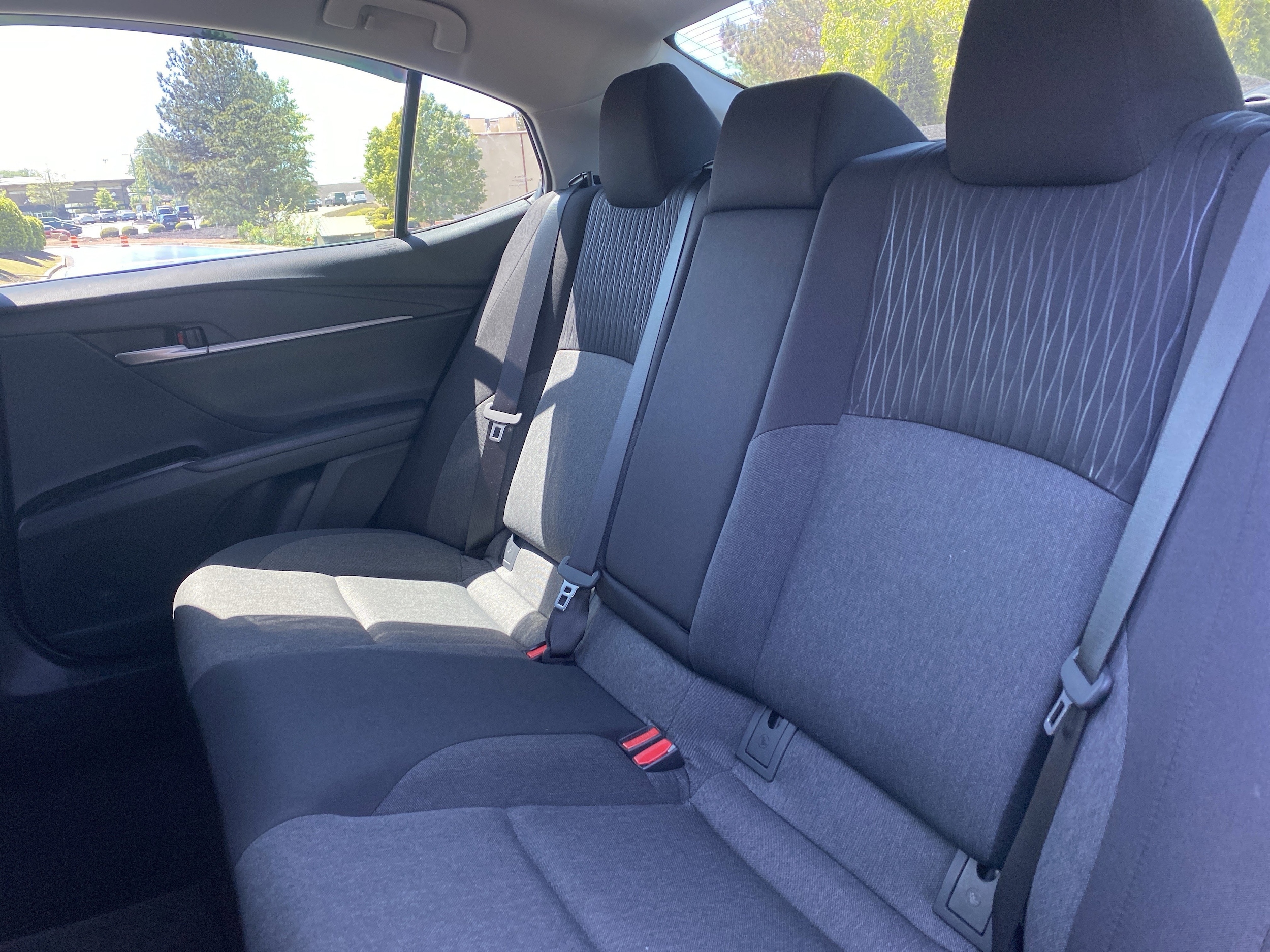 2025 Toyota Camry LE photo 3