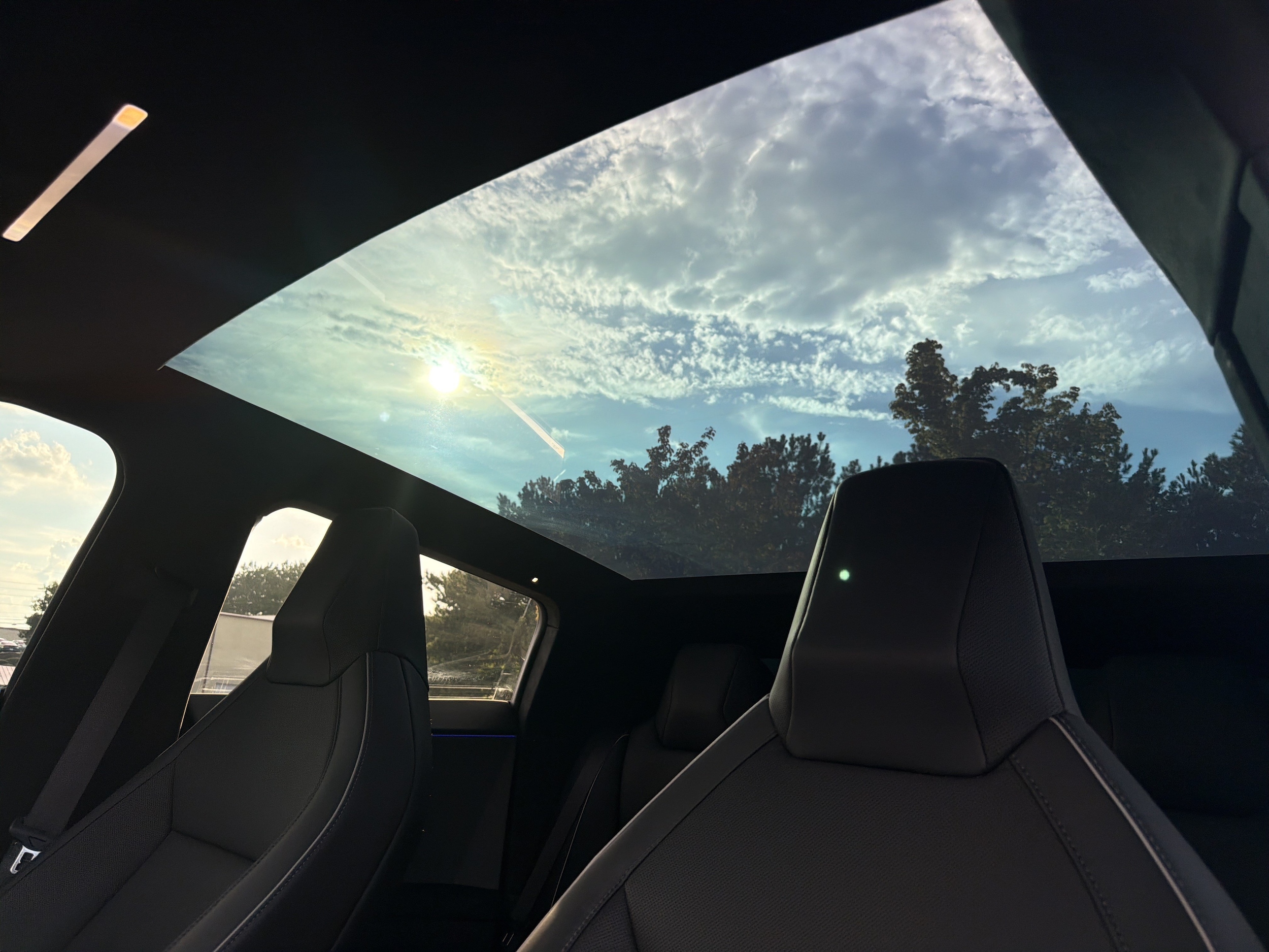 Tesla Cybertruck Cyberbeast