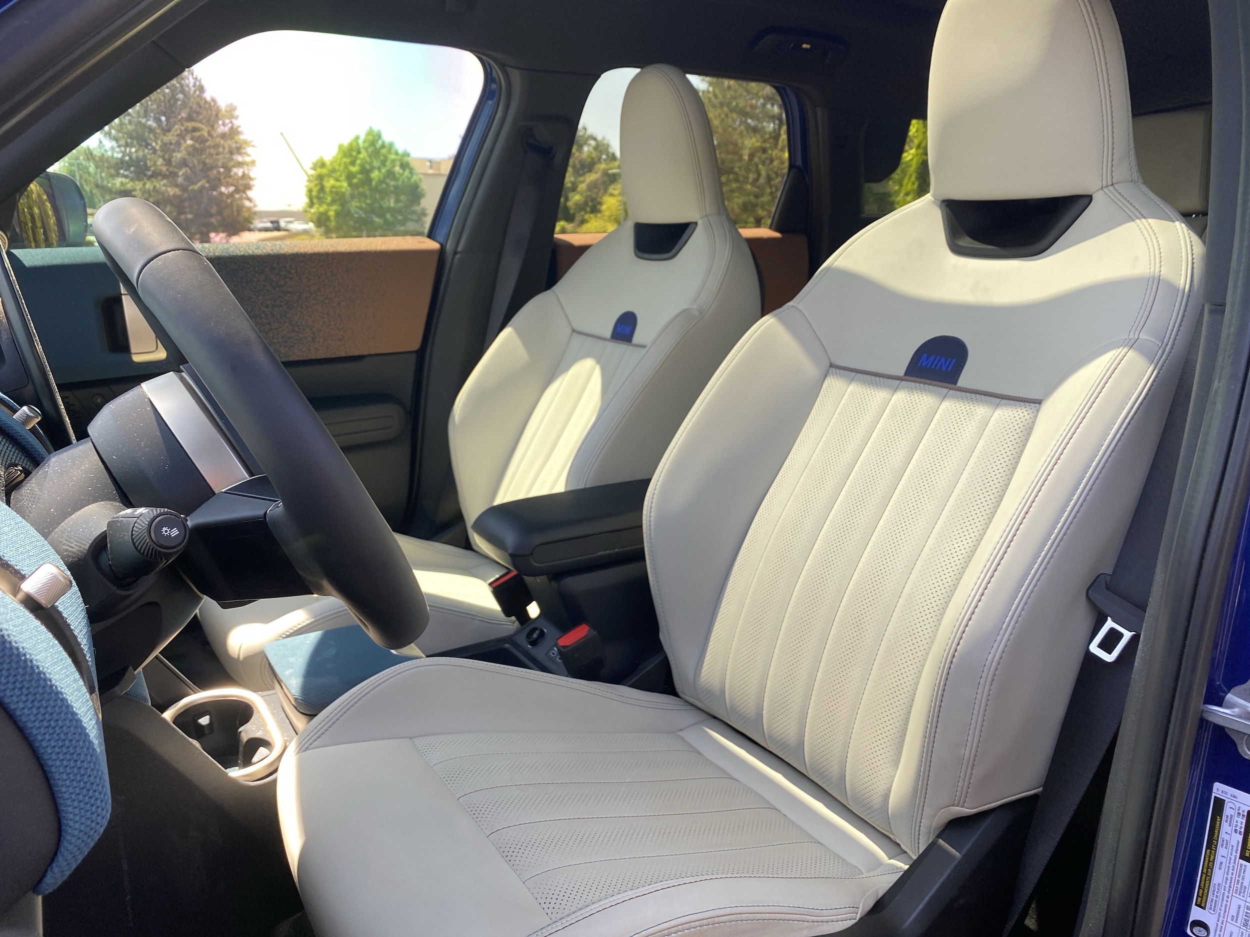 2025 MINI Countryman S photo 6