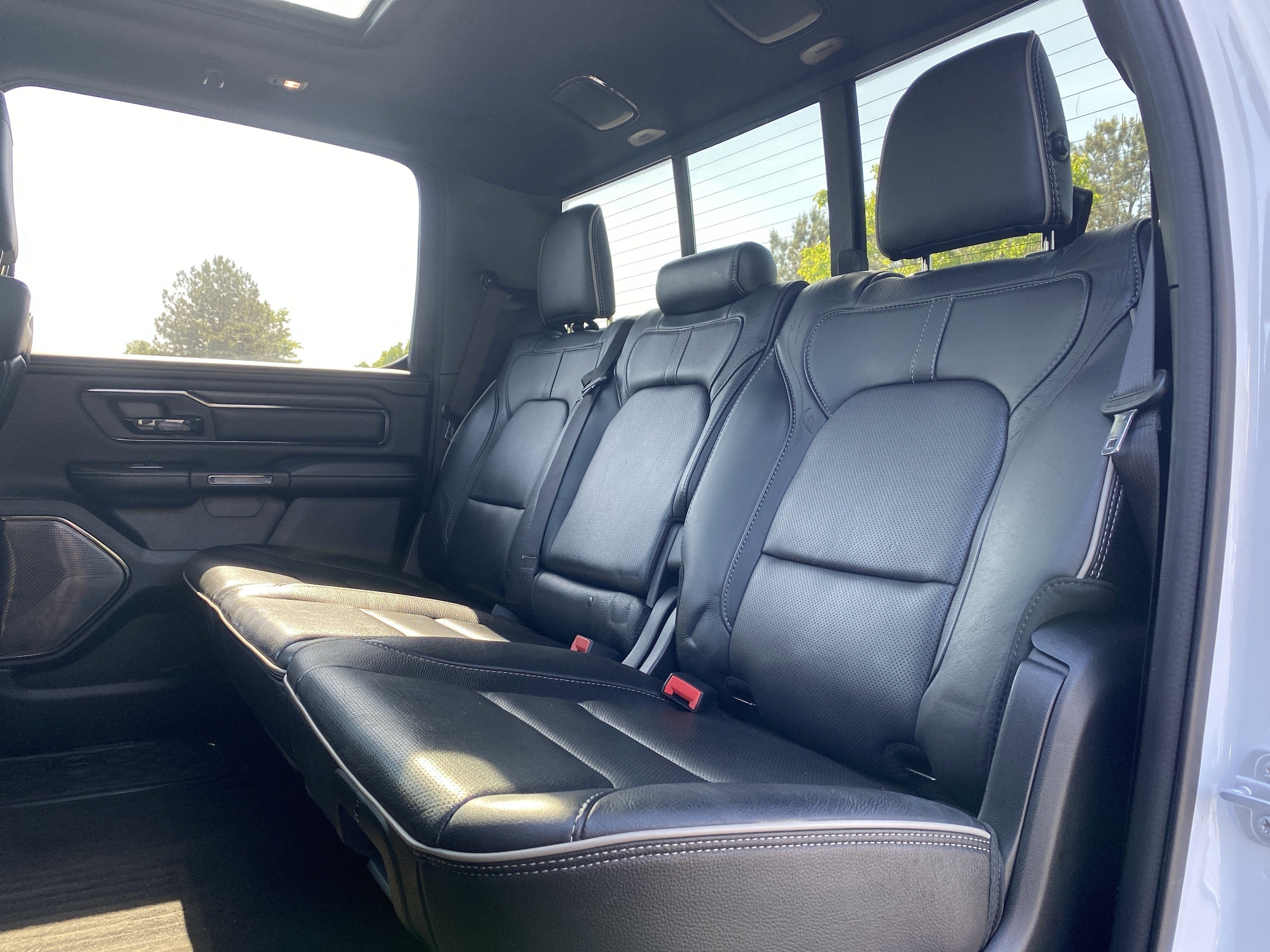 2022 Ram 1500 Limited photo 6