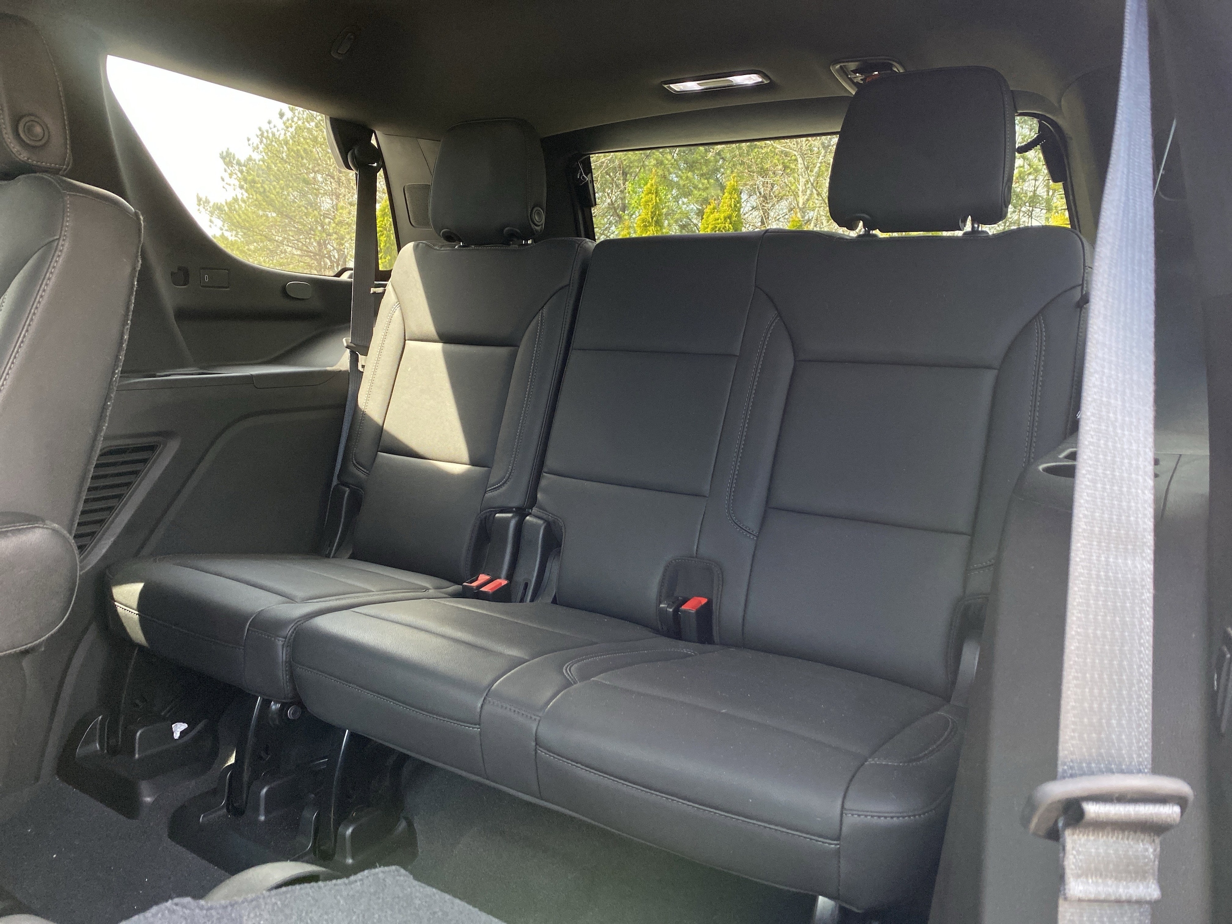 2021 Chevrolet Tahoe Z71 photo 3