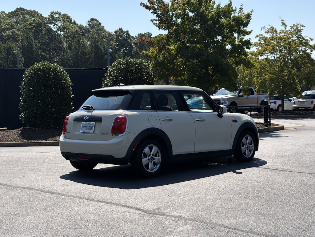Used 2016 MINI Cooper Hardtop 4 Door Hatchback
