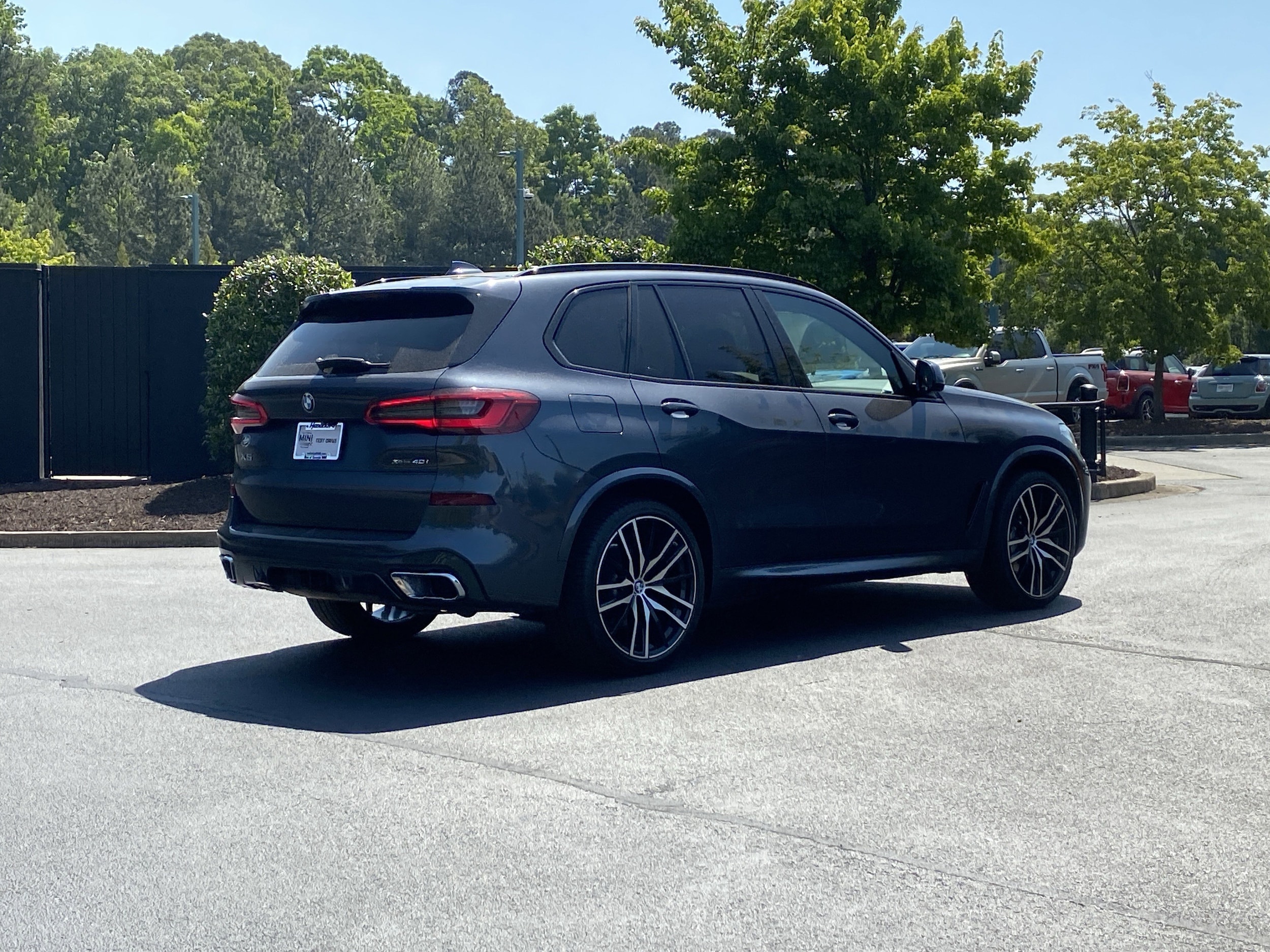 2019 BMW X5 xDrive40i photo 2