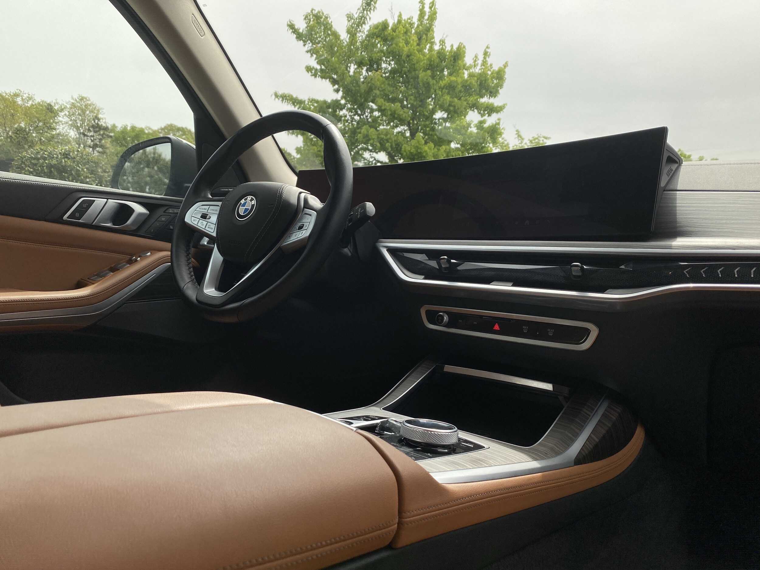 2024 BMW X7 xDrive40i photo 5