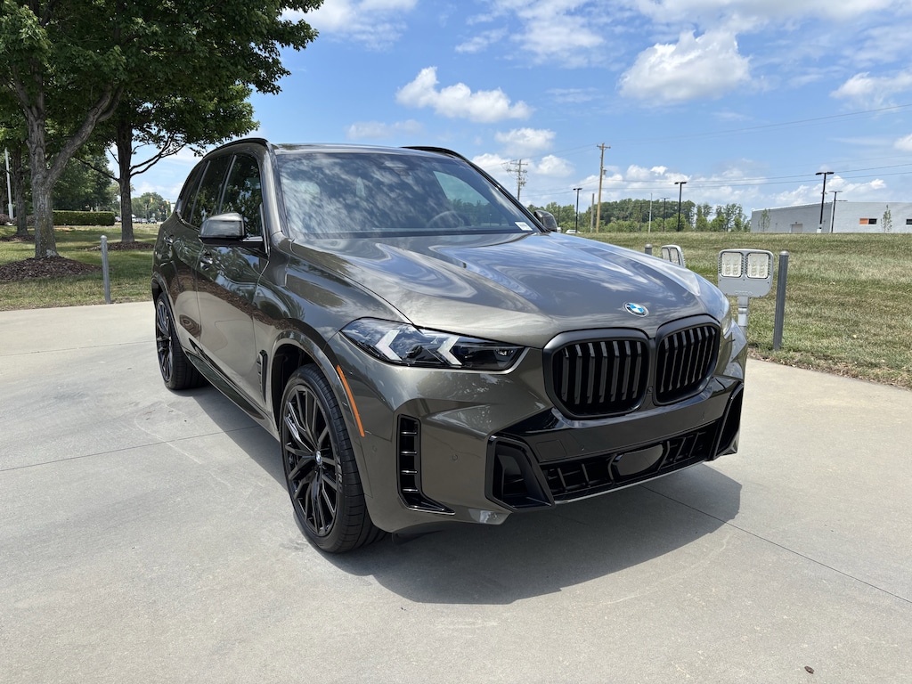 New 2026 BMW X5 xDrive40i SUV