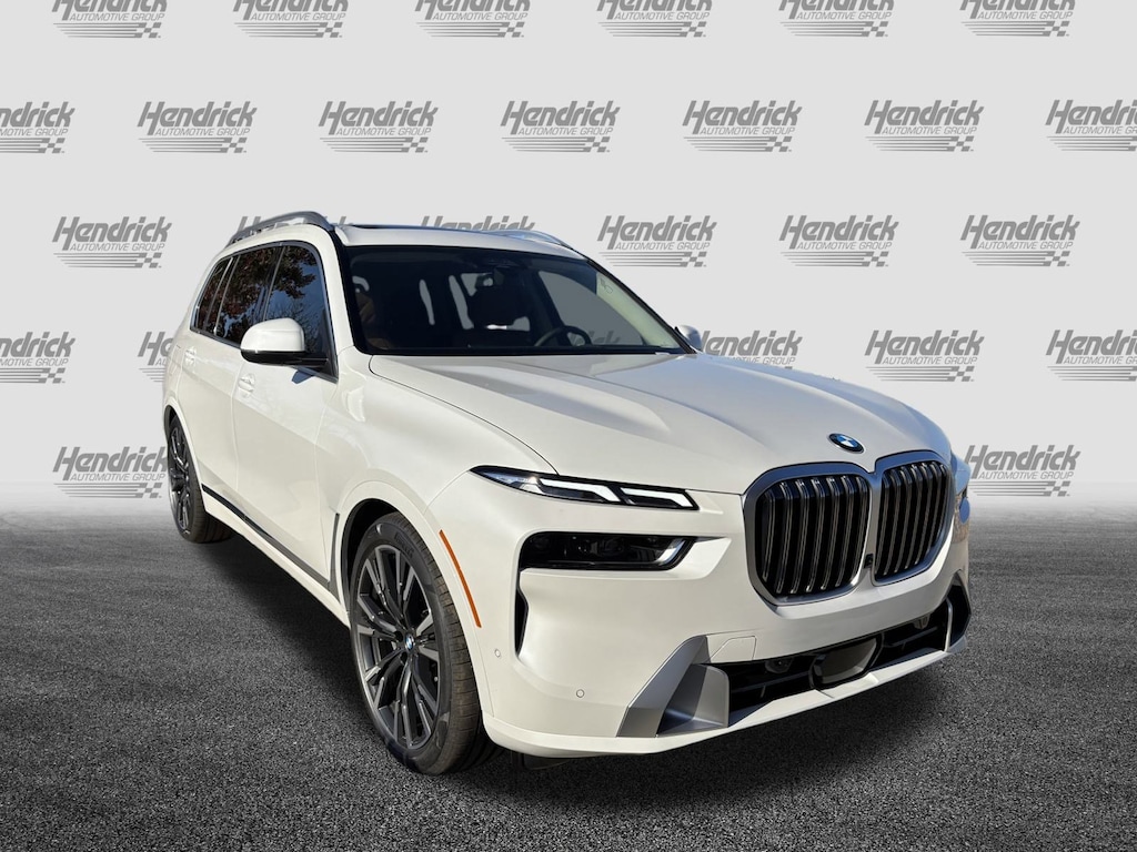New 2026 BMW X7 xDrive40i SUV