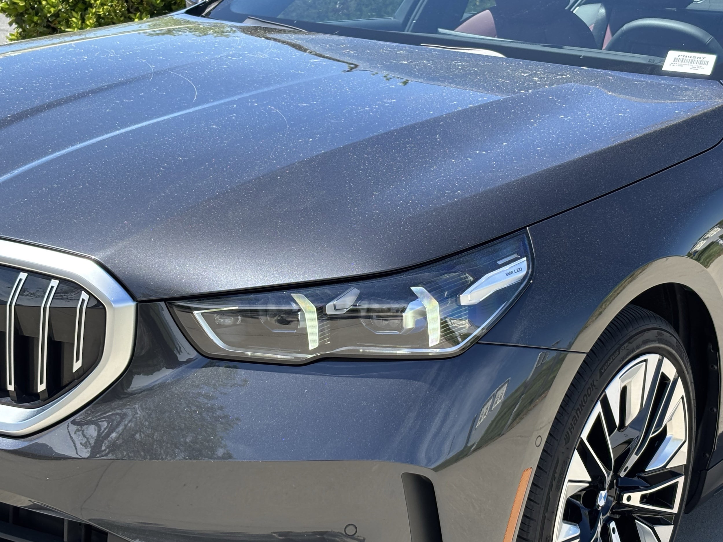 2025 BMW 5 Series 530i photo 5