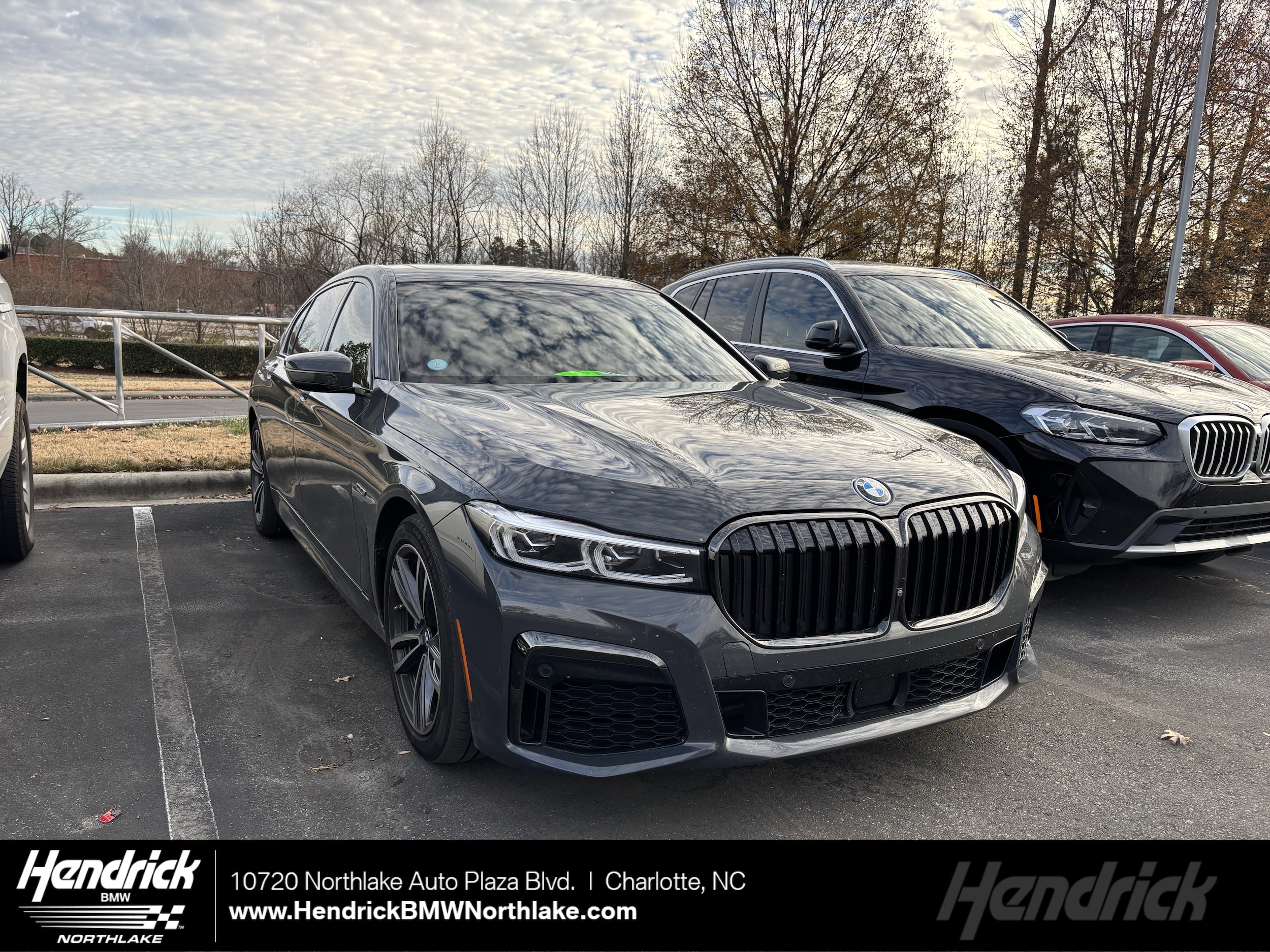 2022 BMW 7 Series 745e's photo