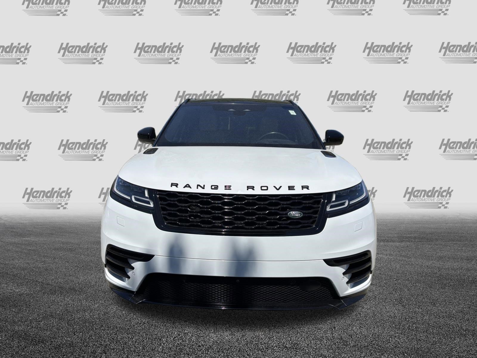 2021 Land Rover Range Rover Velar R-Dynamic S photo 2