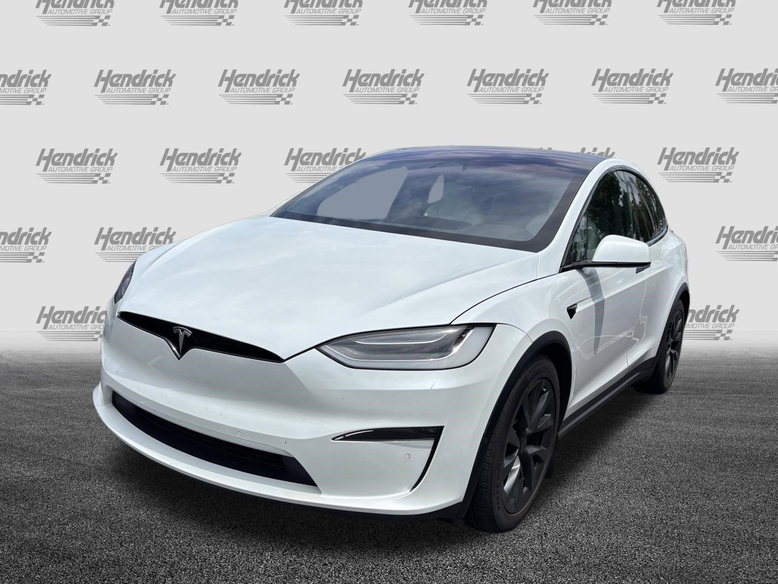 2022 Tesla Model X Plaid photo 3