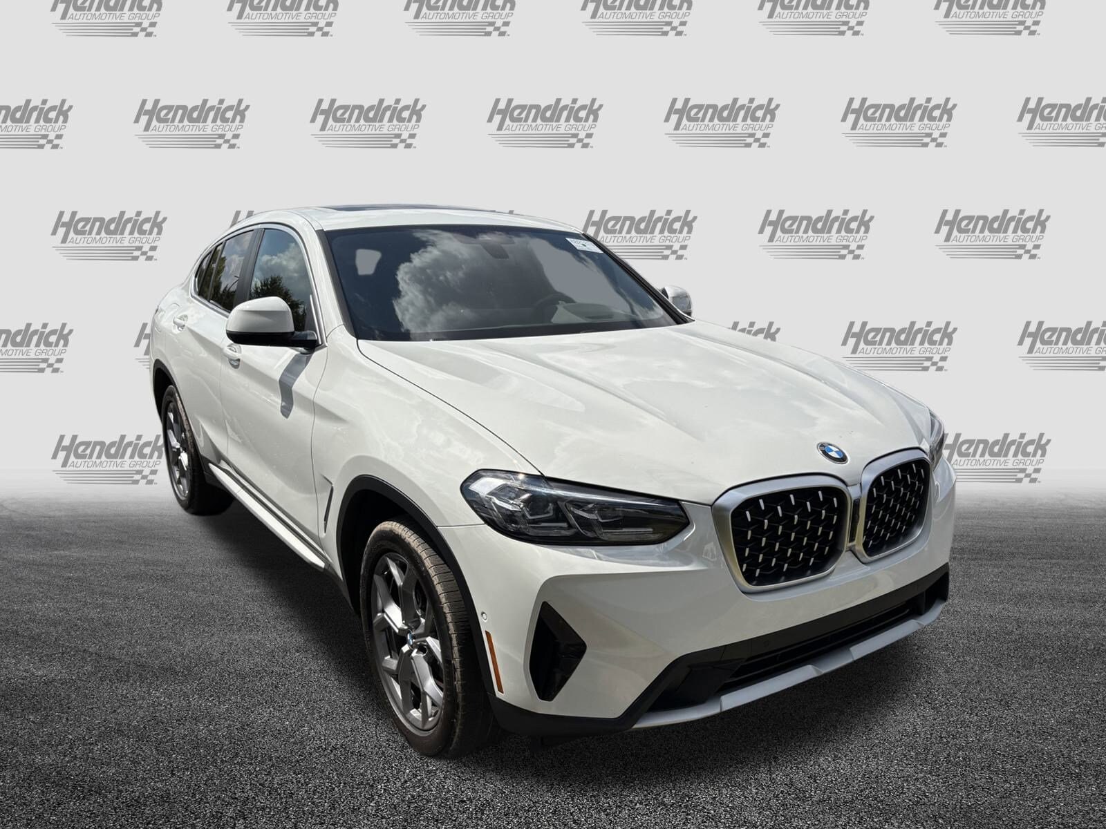 2025 Bmw X4 xDrive30i photo 2