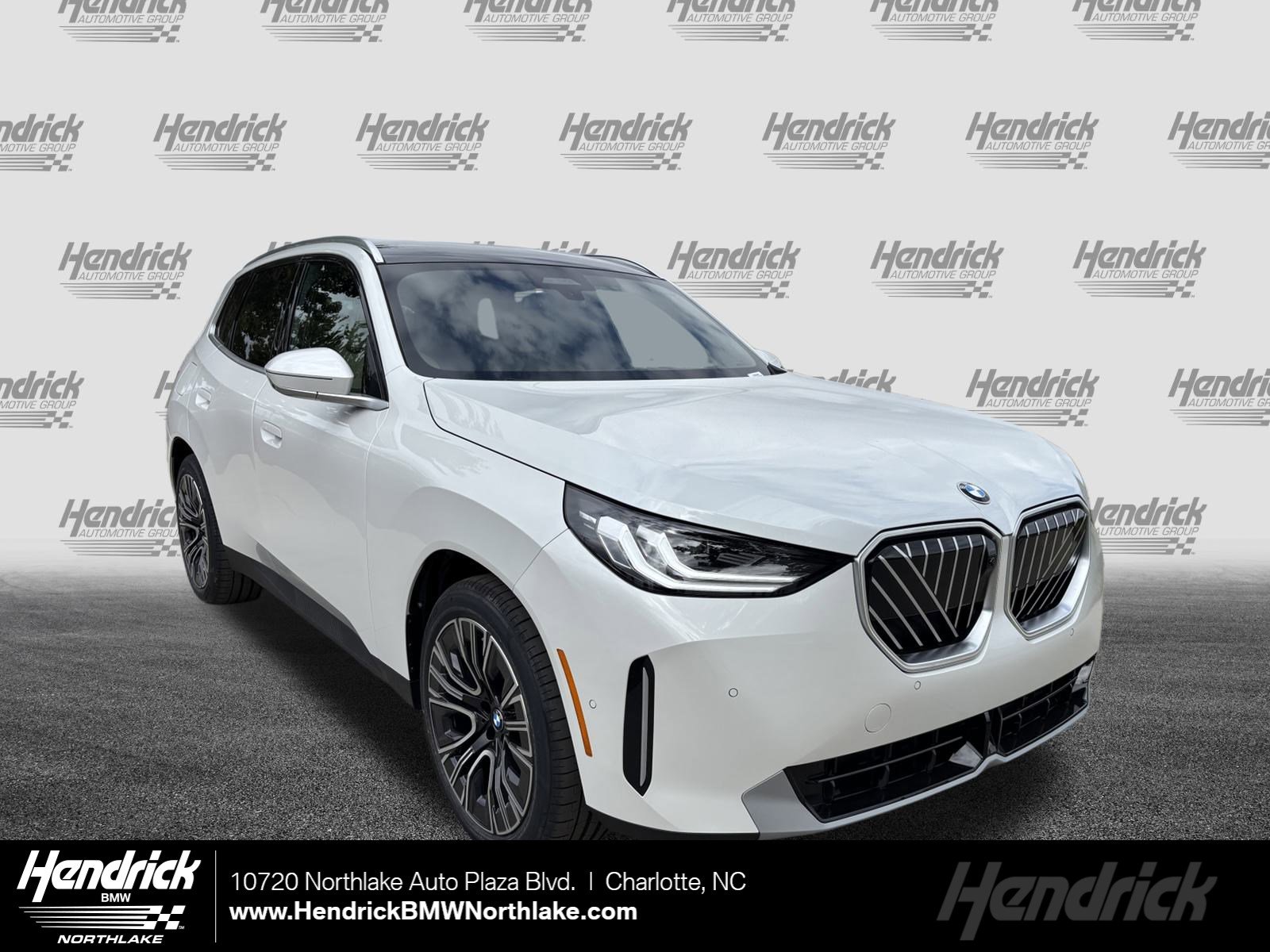 2026 BMW X3 30's photo