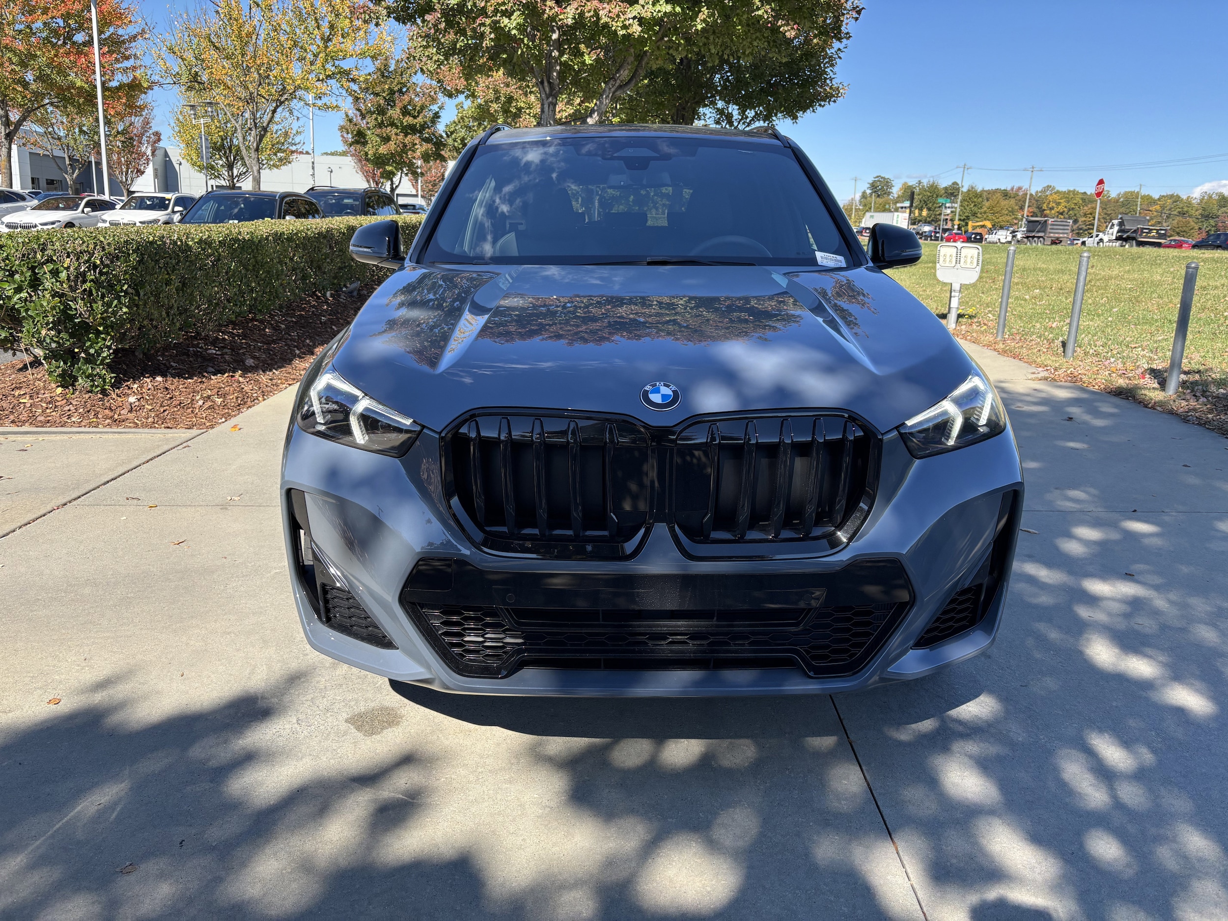 2026 BMW X1 xDrive28i photo 2