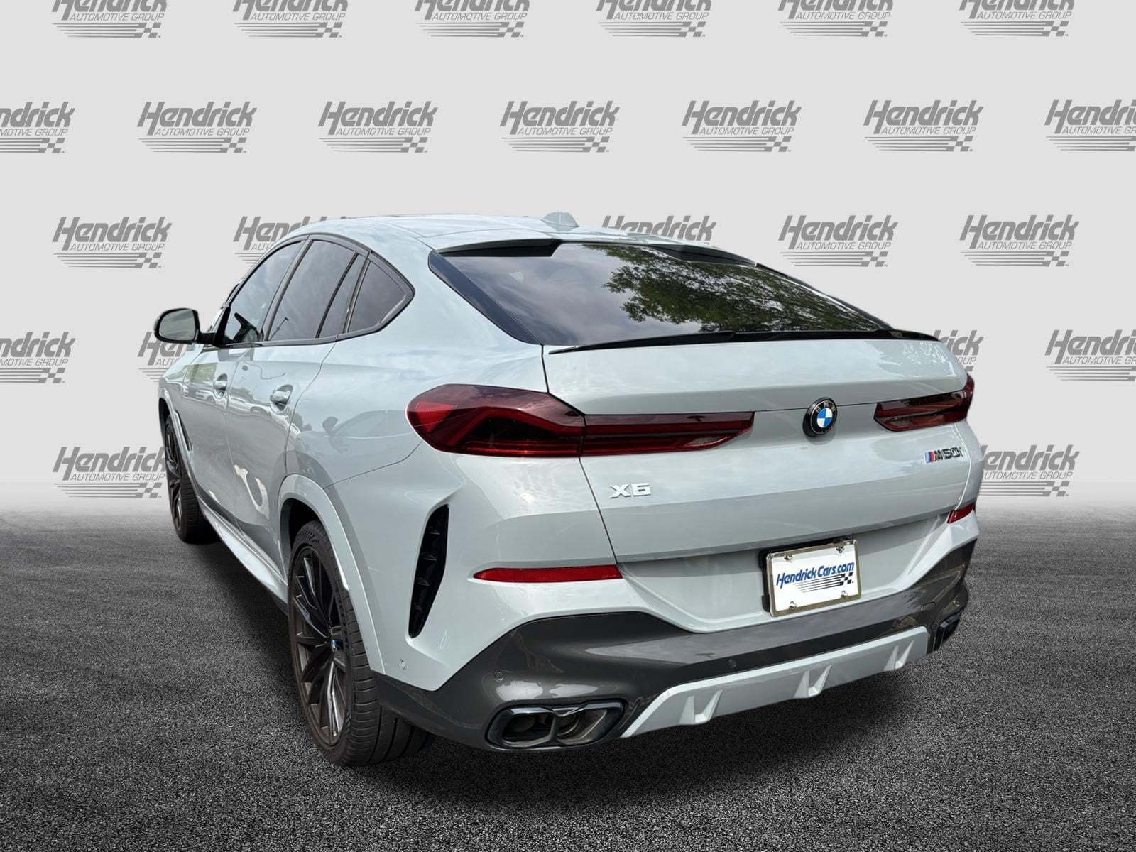 BMW X6 M60i
