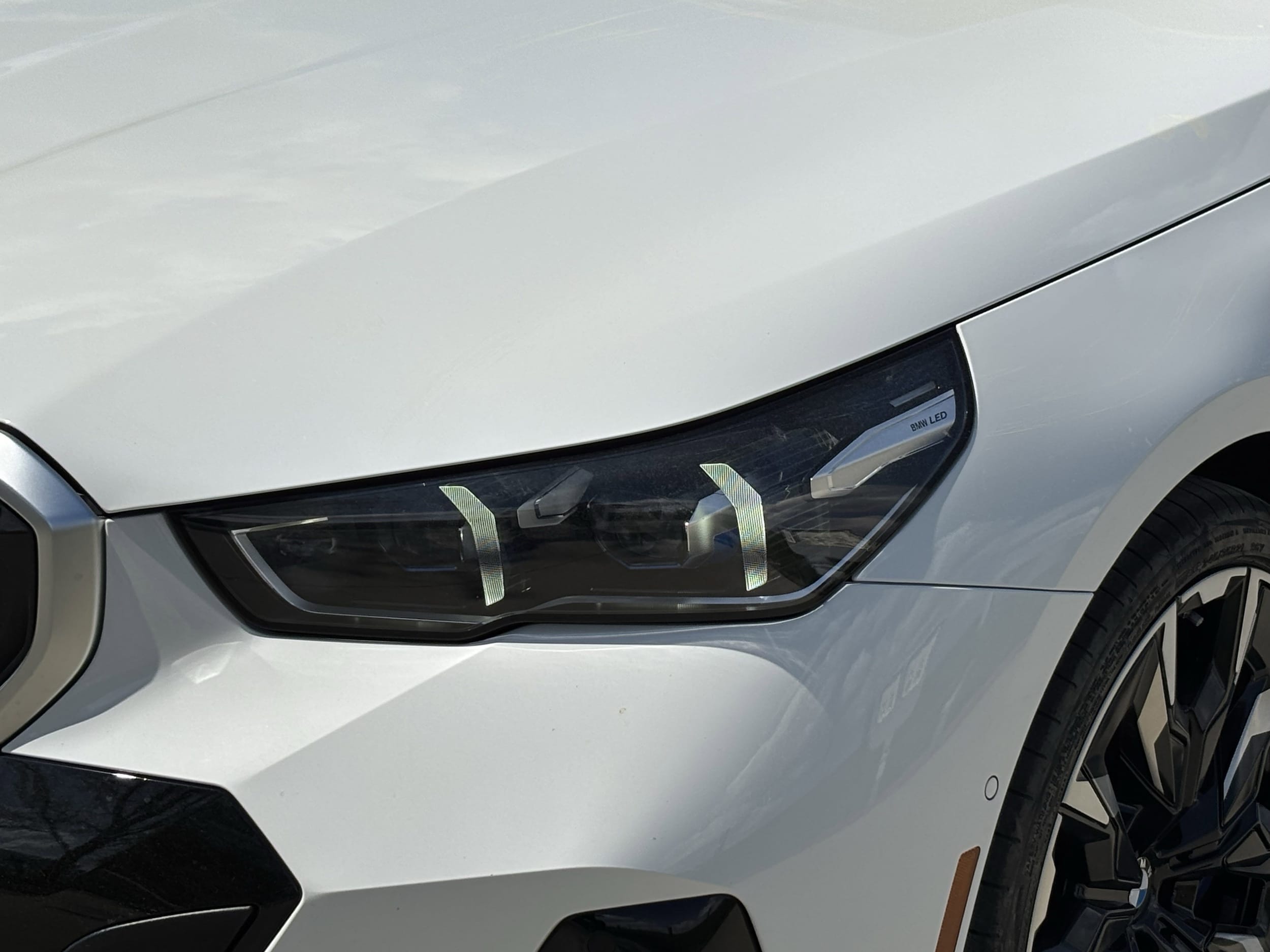 2024 BMW 5 Series 530i photo 5