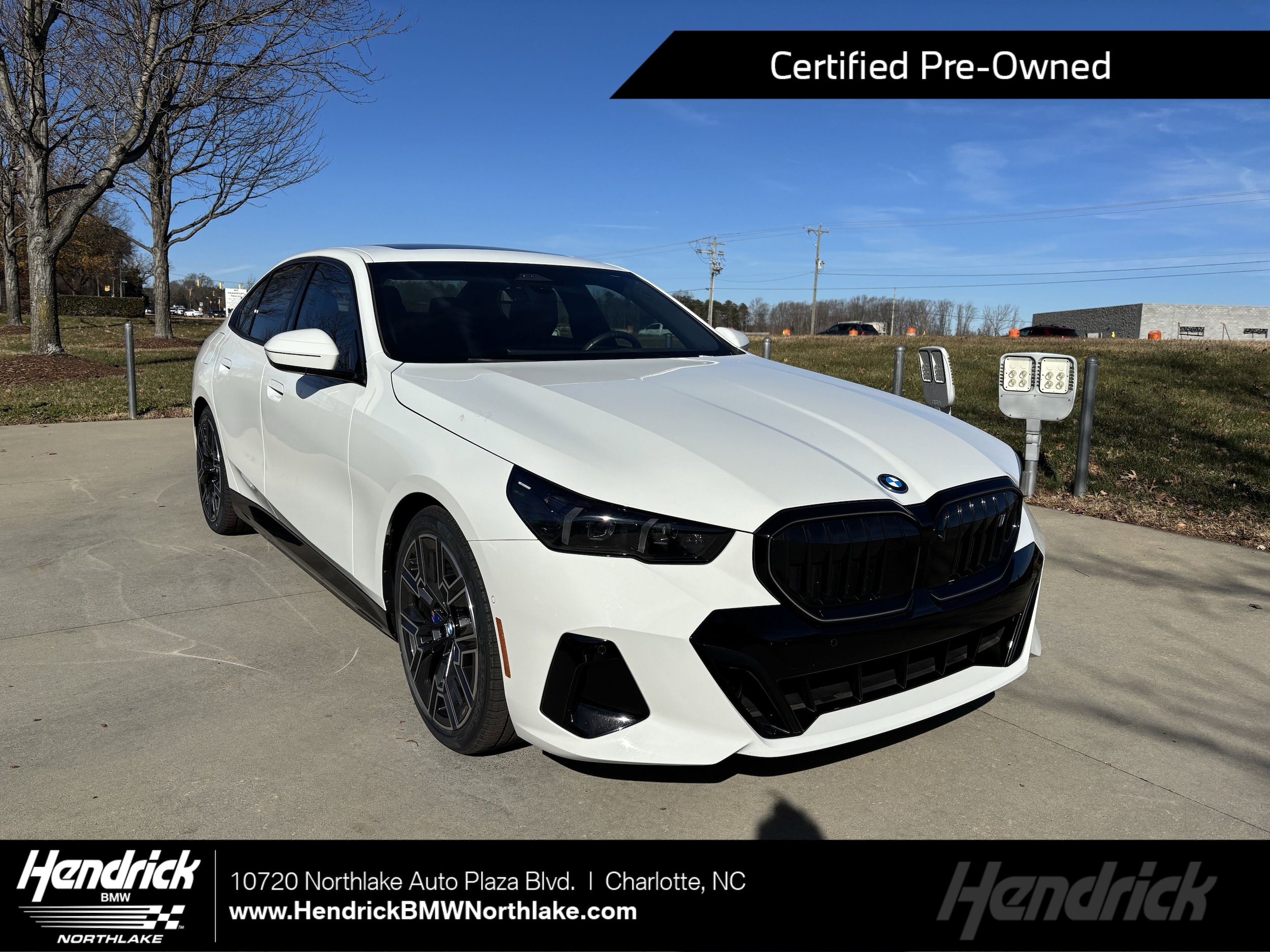 2025 BMW i5 40's photo