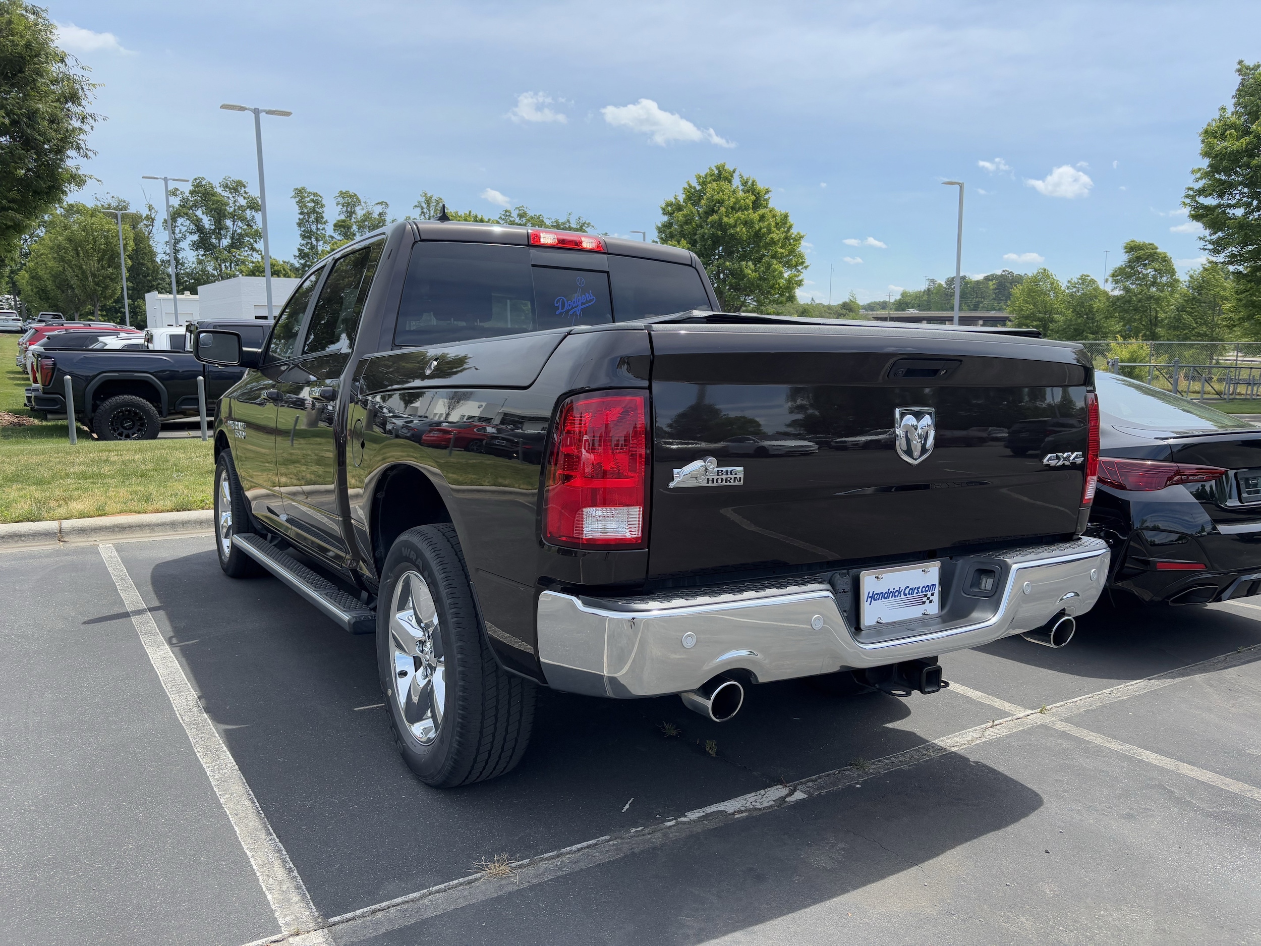 2017 Ram 1500 Big Horn 4x4 Crew Cab photo 3