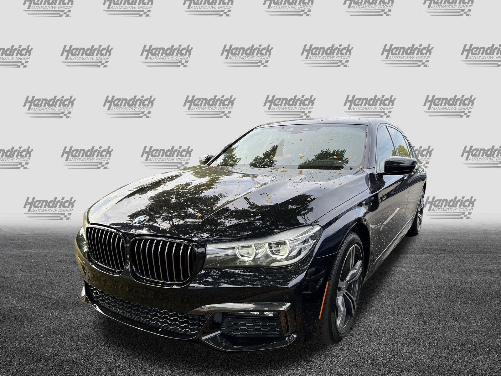 2019 Bmw 740i Sedan photo 2